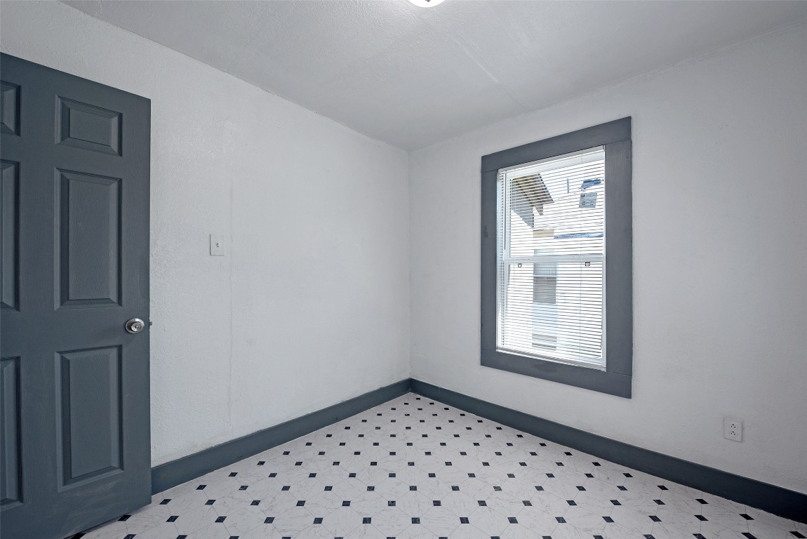 2217 Stevens Street Property Photo 15
