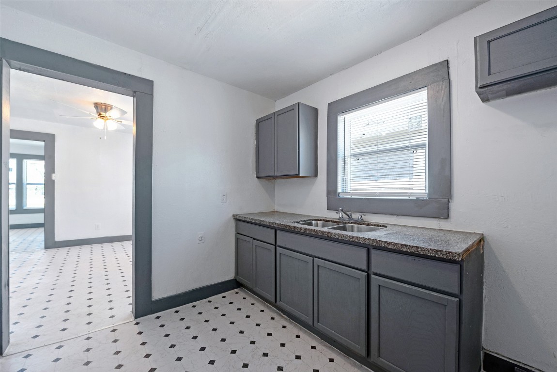 2217 Stevens Street Property Photo 18