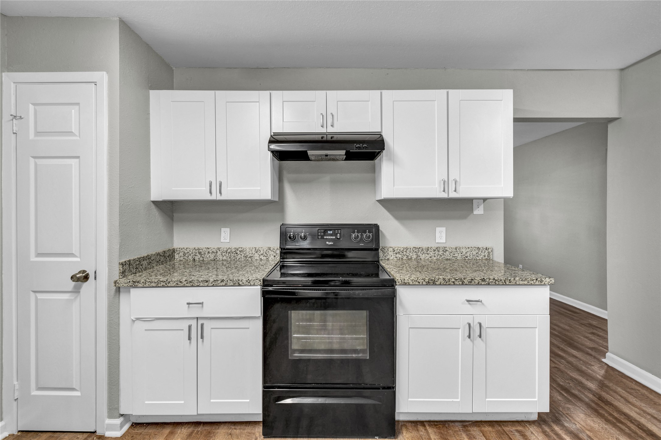 113 S Yaupon Street Property Photo 10