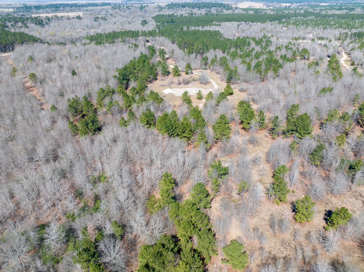 1653 Private Road 8160 Property Photo 20