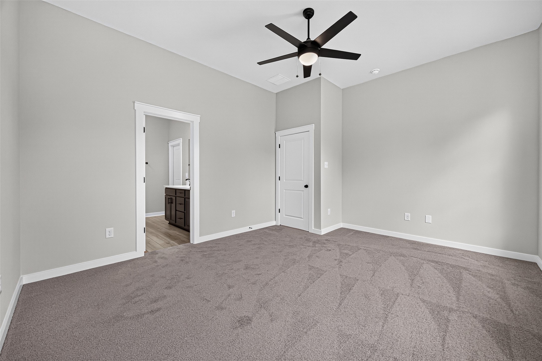 40757 Mostyn Lake Property Photo 38