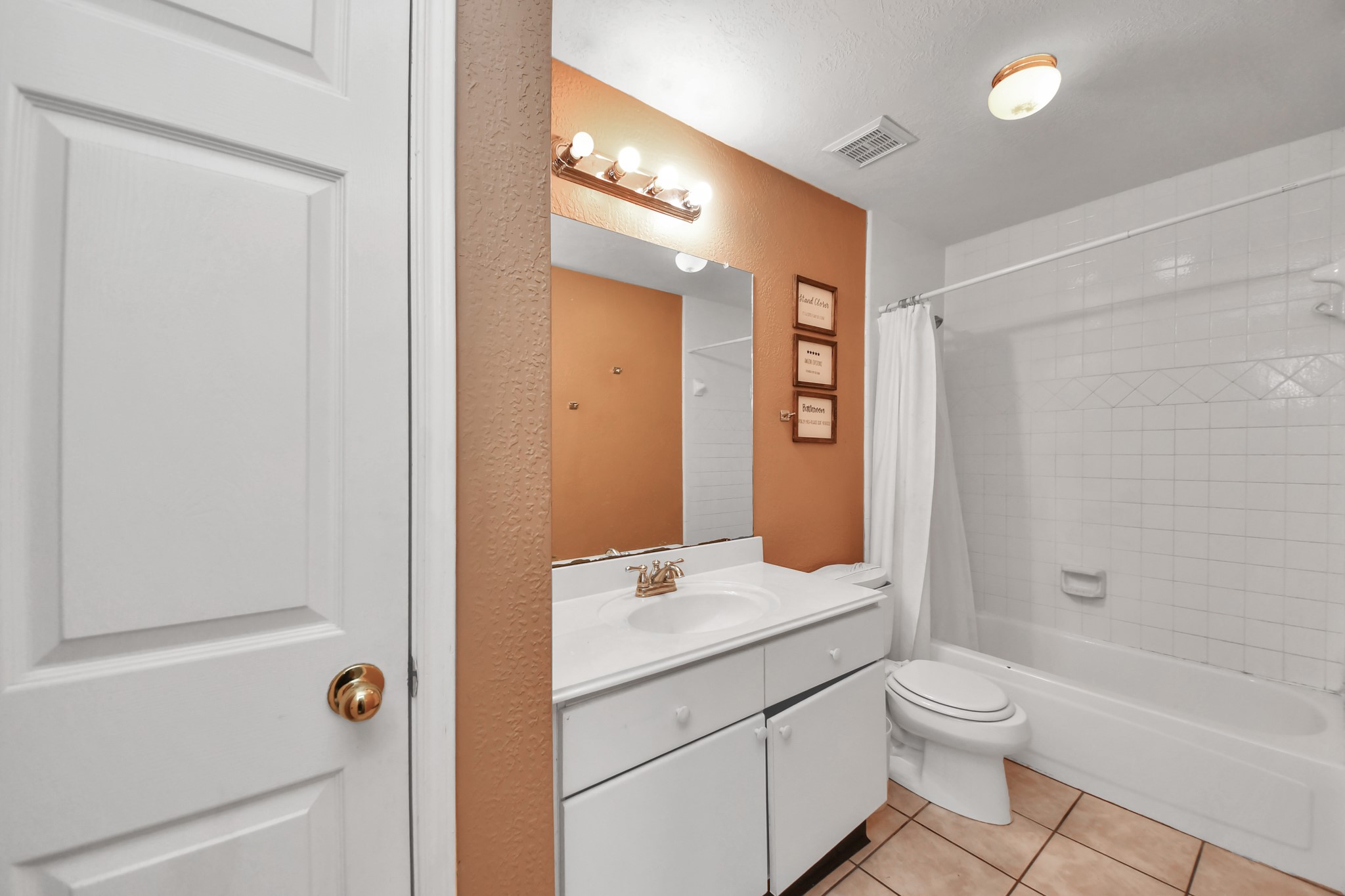 3627 Timothy Lane Property Photo 13