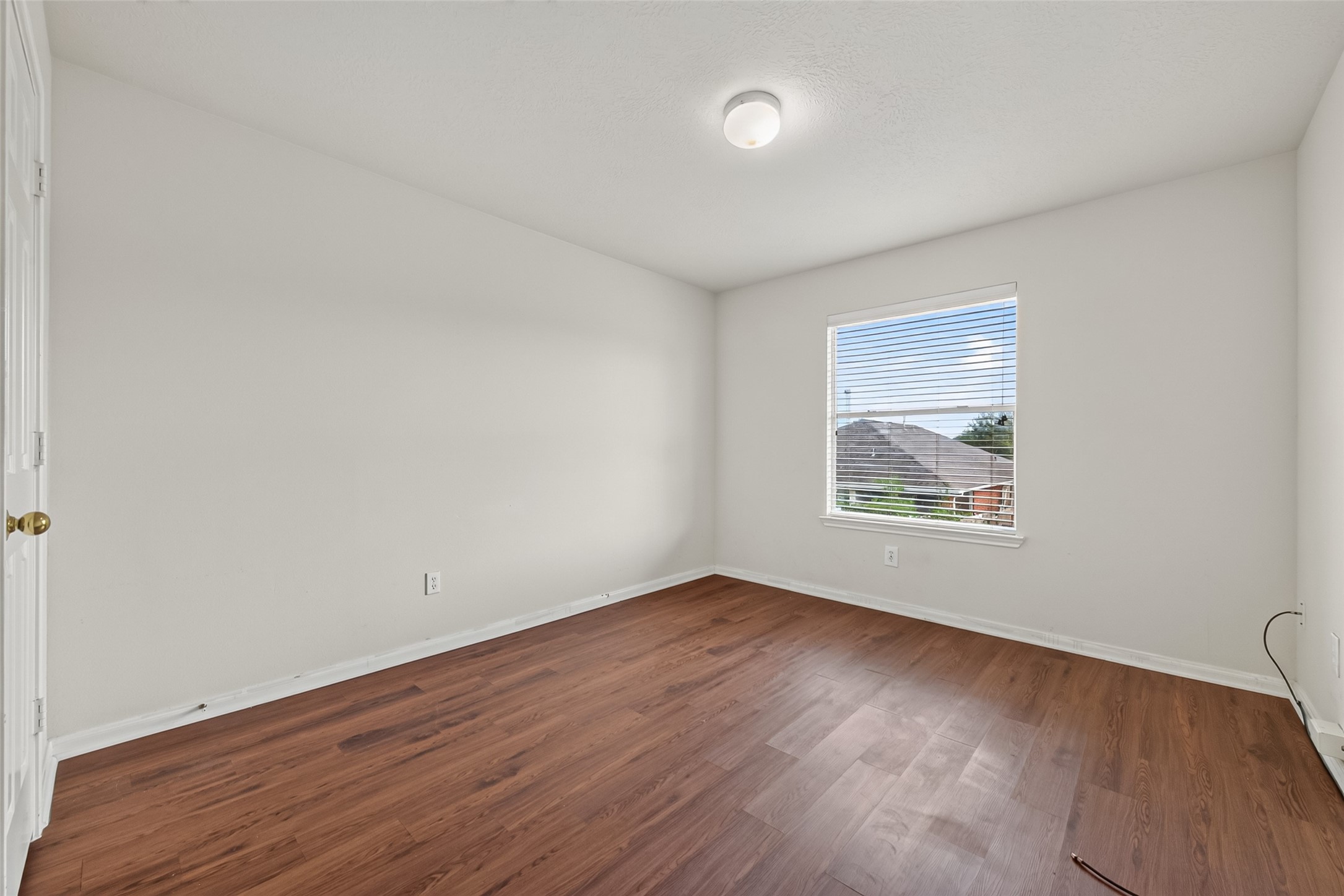 9127 N Ferndale Place Drive Property Photo 25