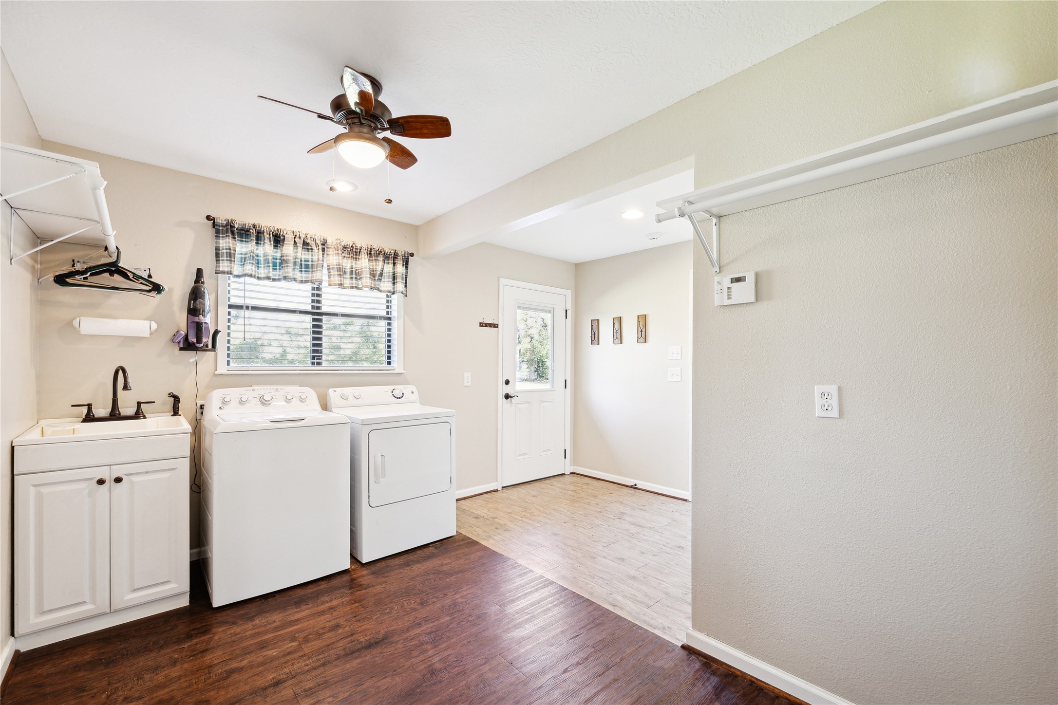 155 Oakwoods Drive Property Photo 18