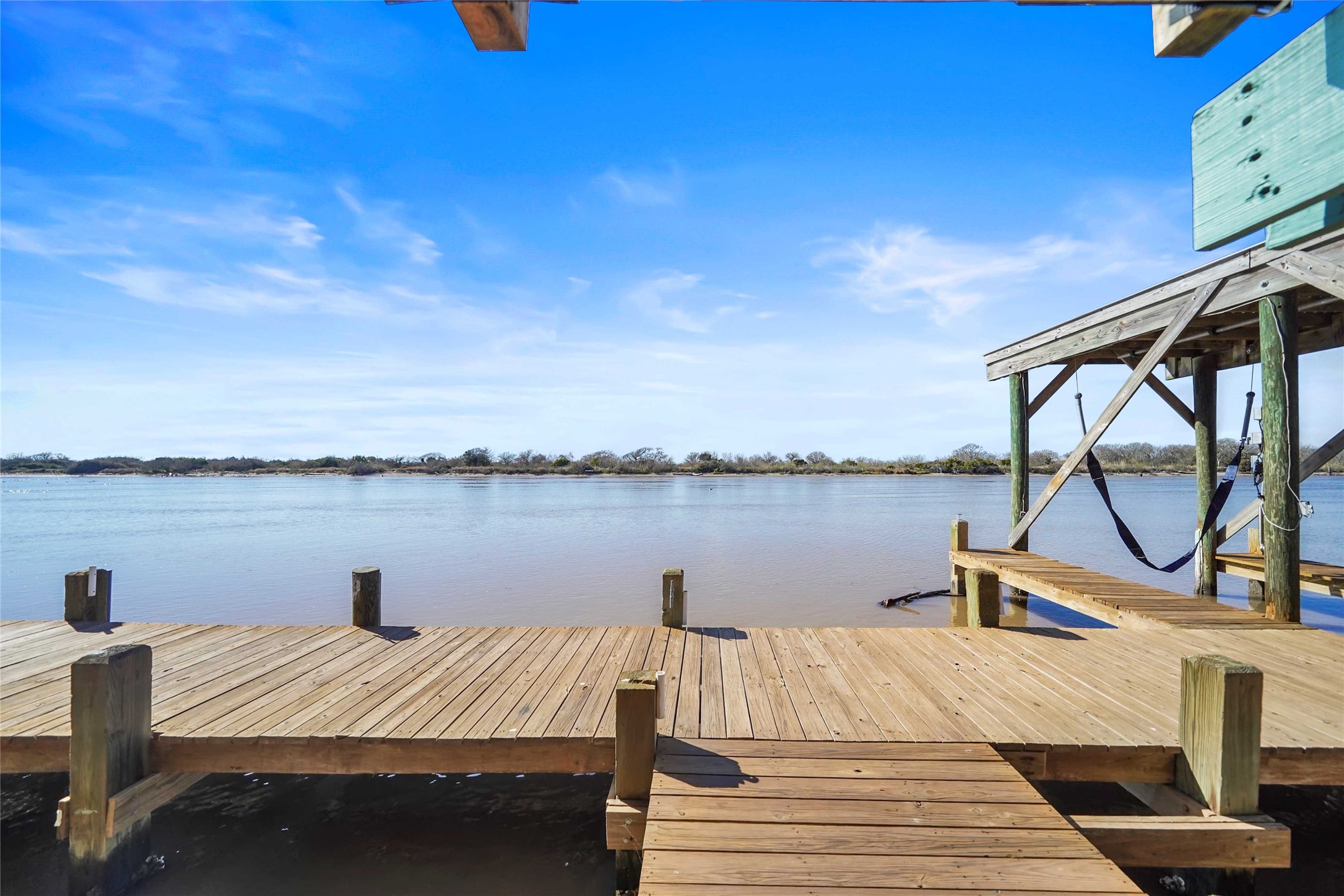 4258 Fm 2031 Beach Road Property Photo 8