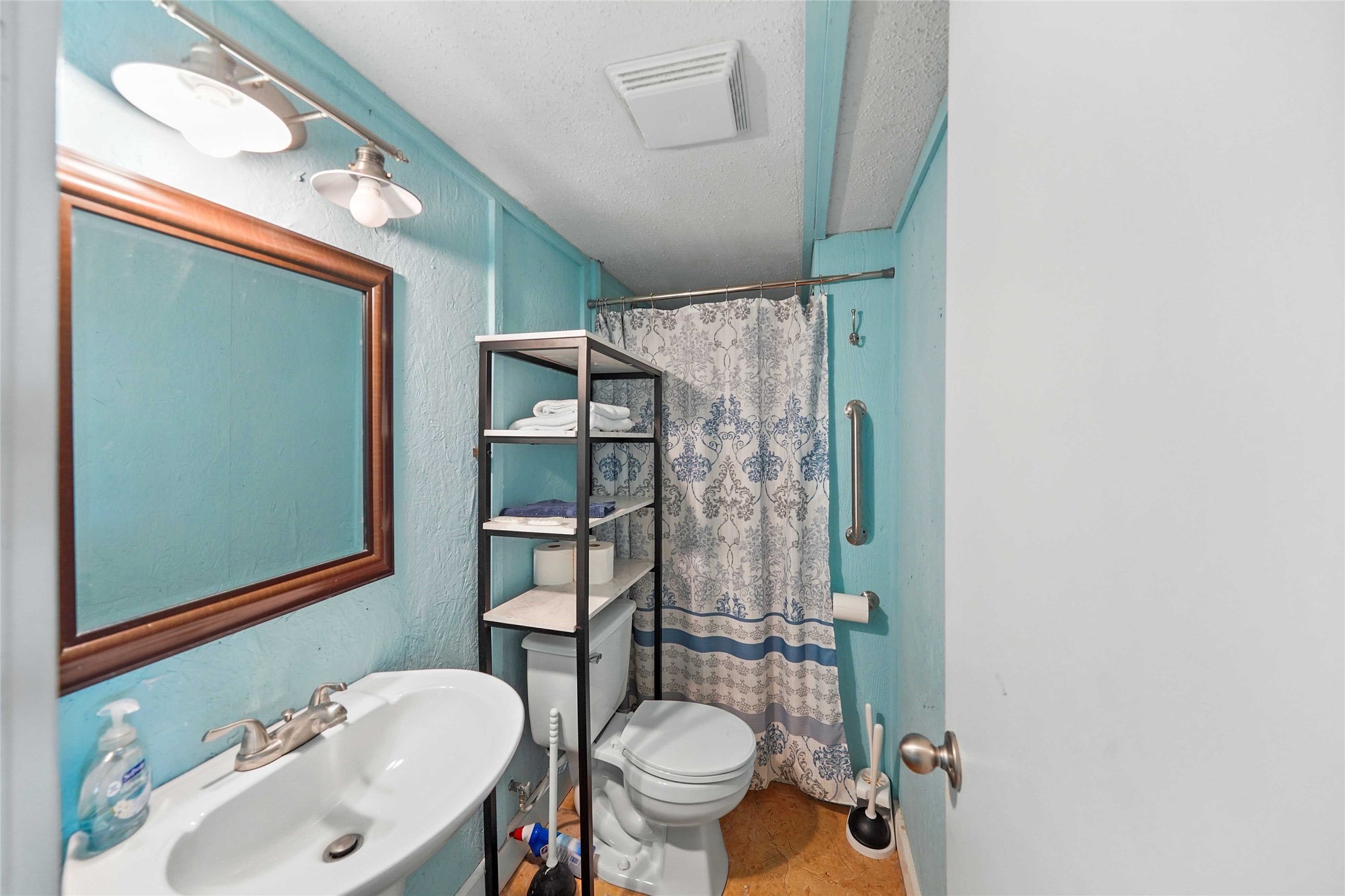 4258 Fm 2031 Beach Road Property Photo 21