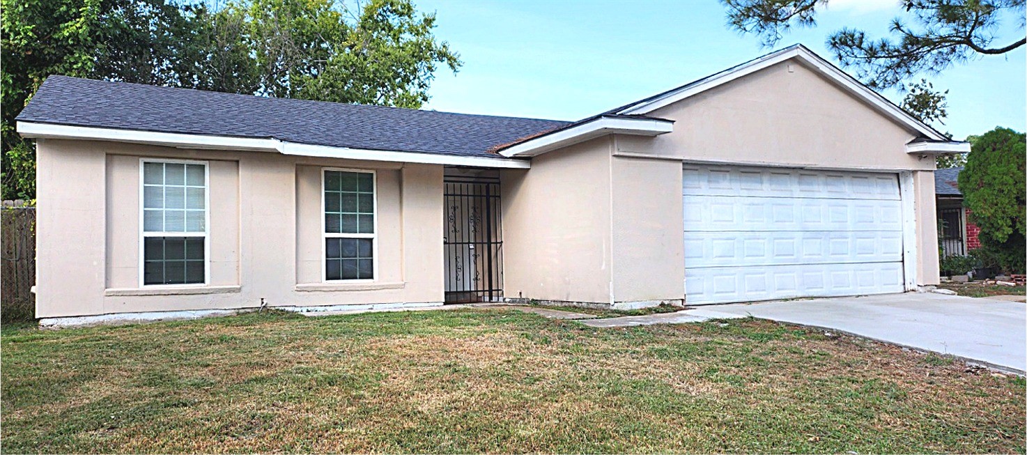 15829 Ridgeroe Lane Property Photo 2