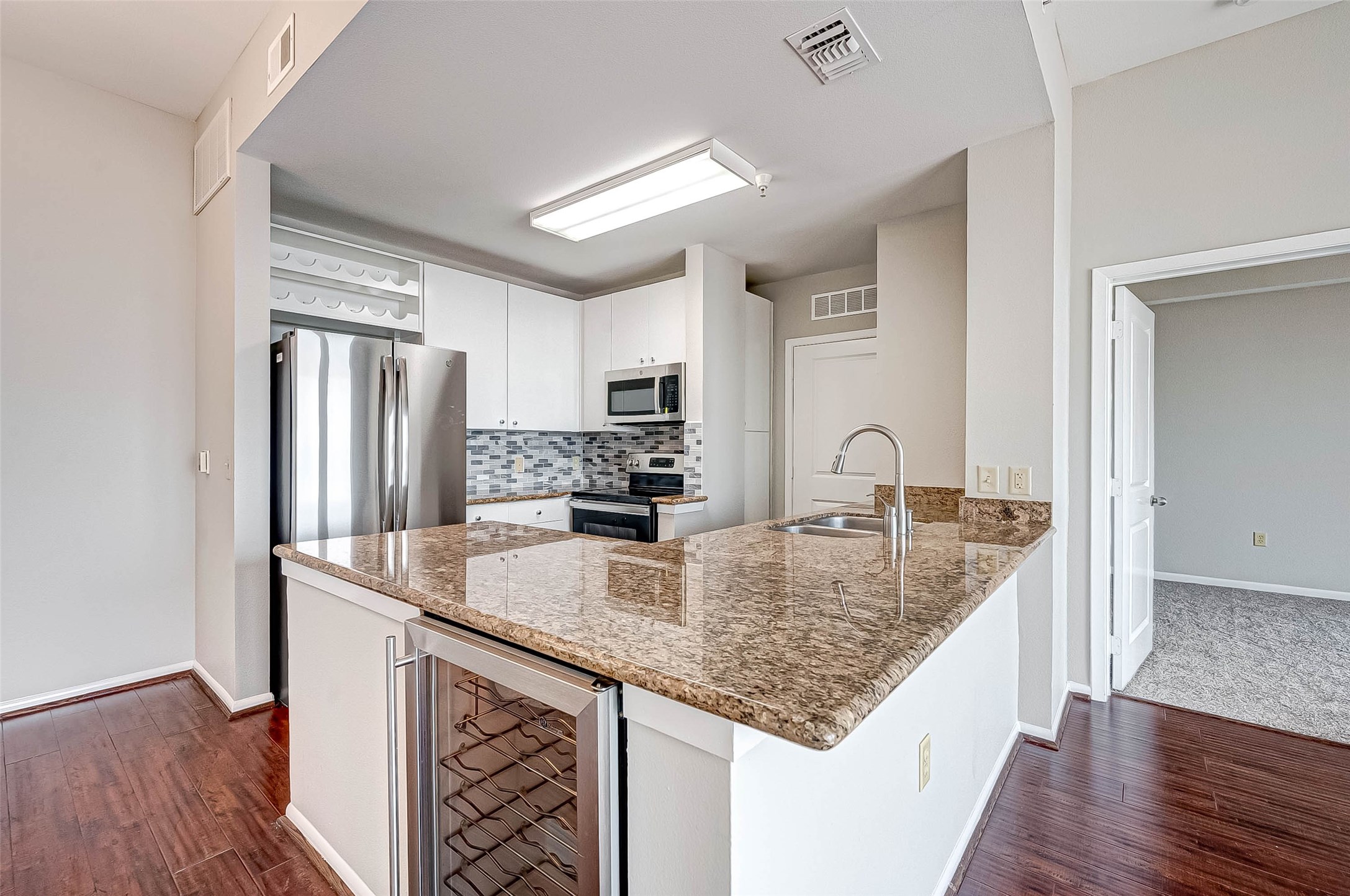 3505 Sage Road 2106 Property Photo 4