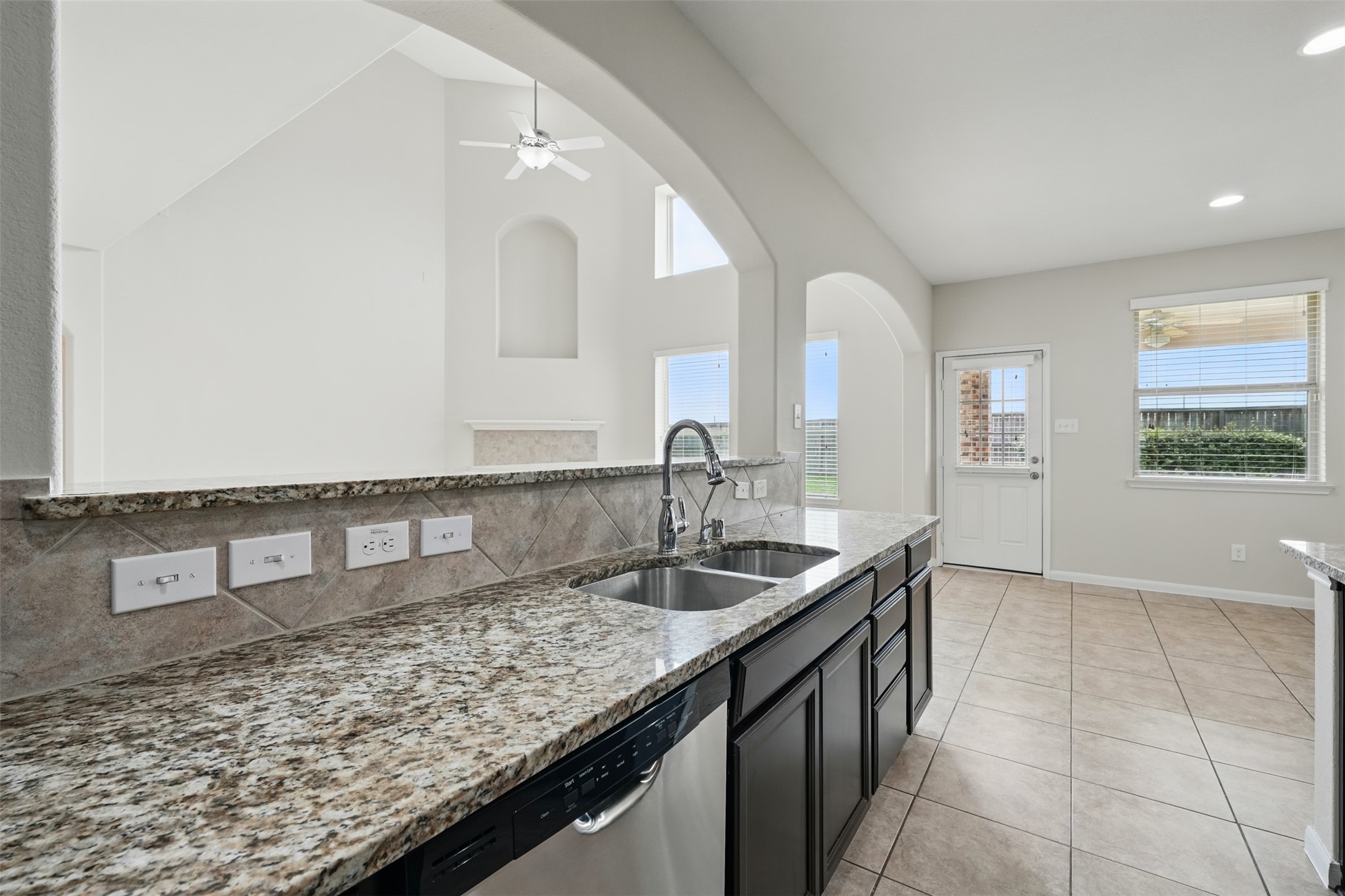 4927 Blackwater Lane Property Photo 16