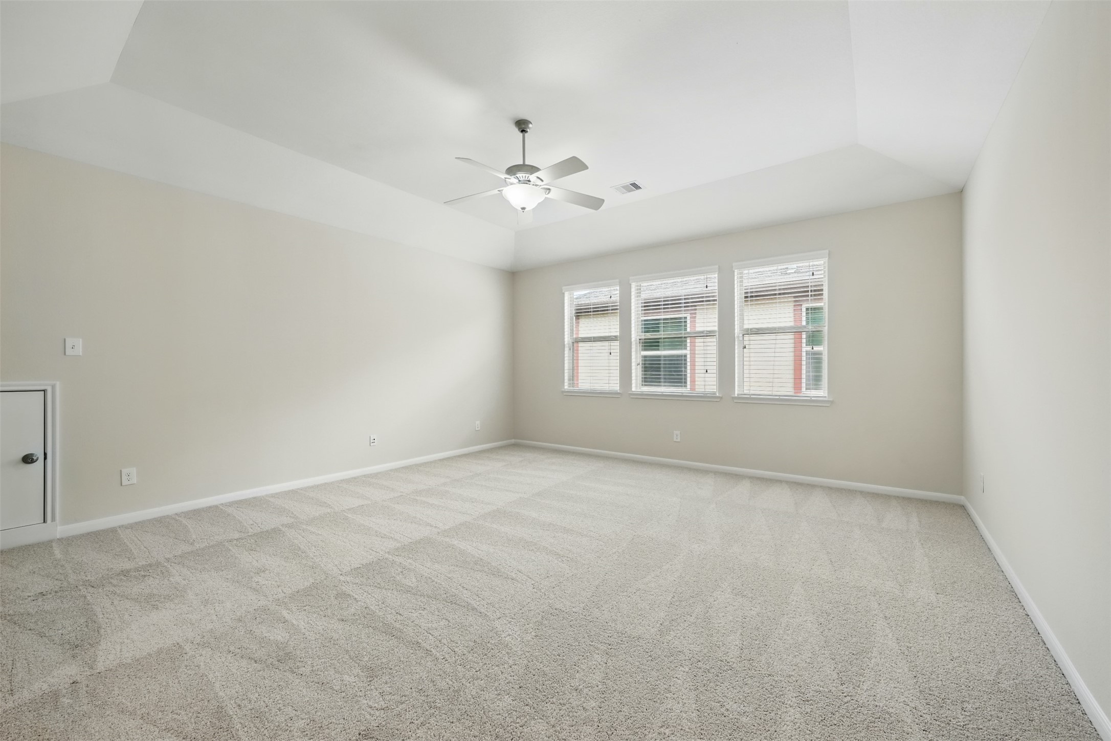 4927 Blackwater Lane Property Photo 32
