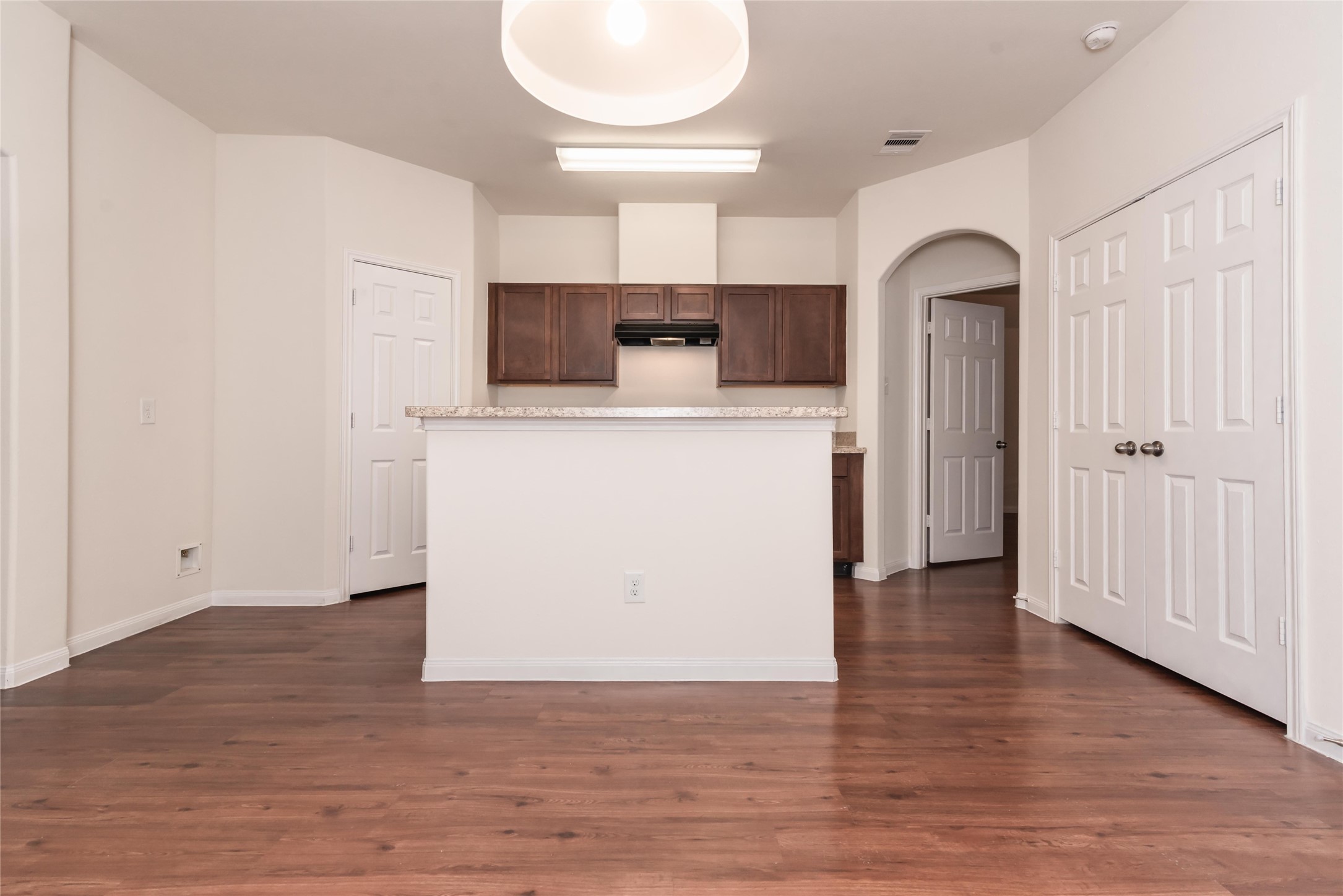 5515 Amelia Plantation Drive Property Photo 2
