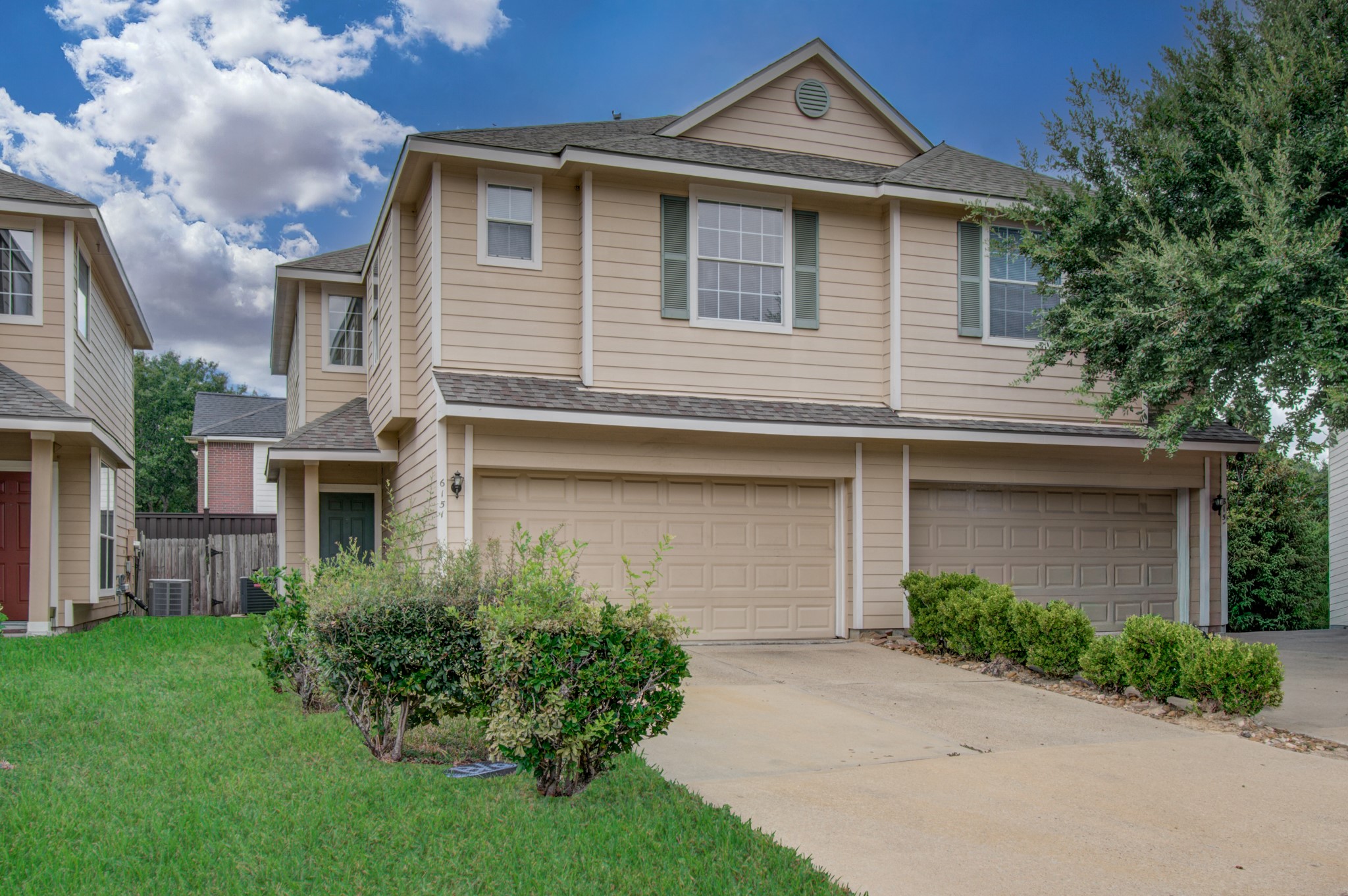 6151 Morningshire Lane Property Photo 4