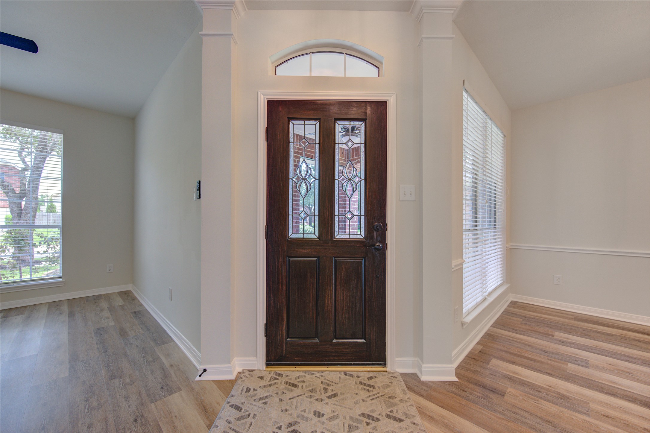 20911 Golden Sycamore Trail Property Photo 4