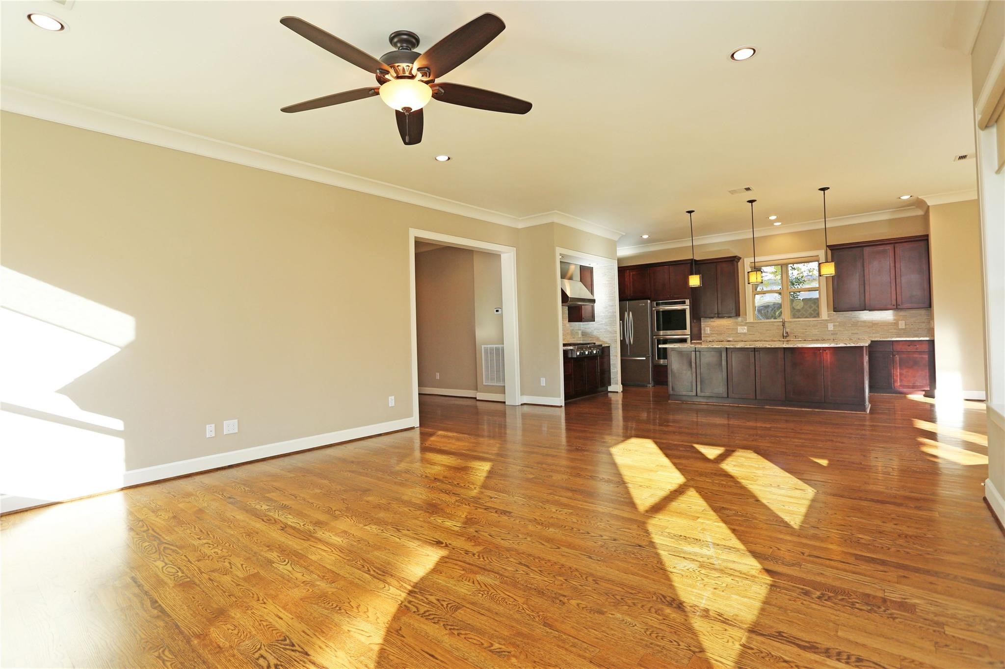 1611 Wakefield Drive Property Photo 5