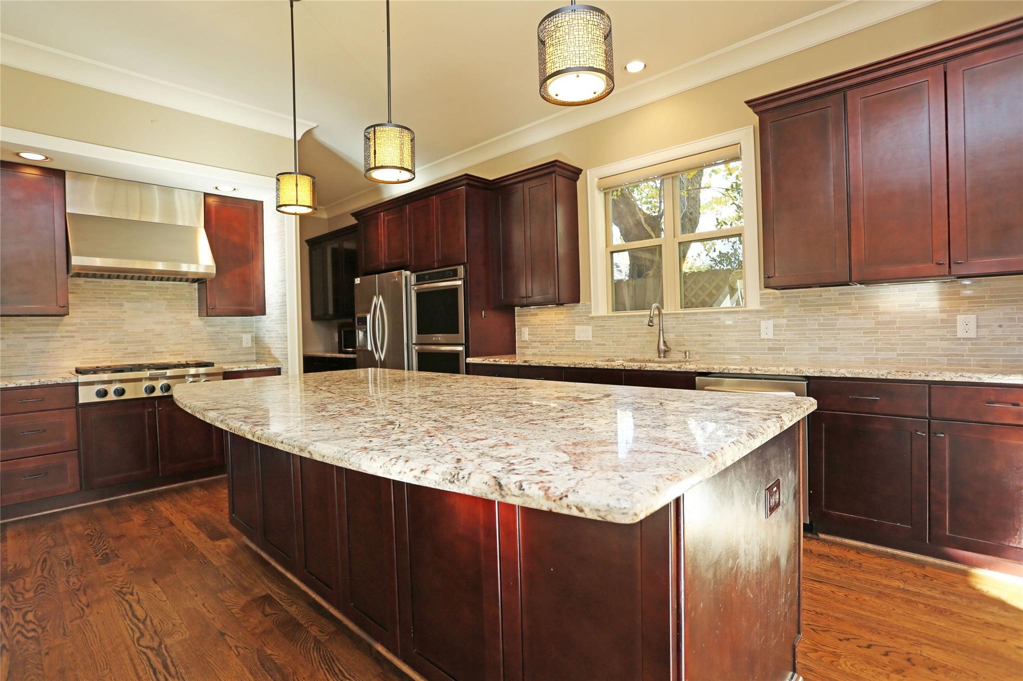 1611 Wakefield Drive Property Photo 6