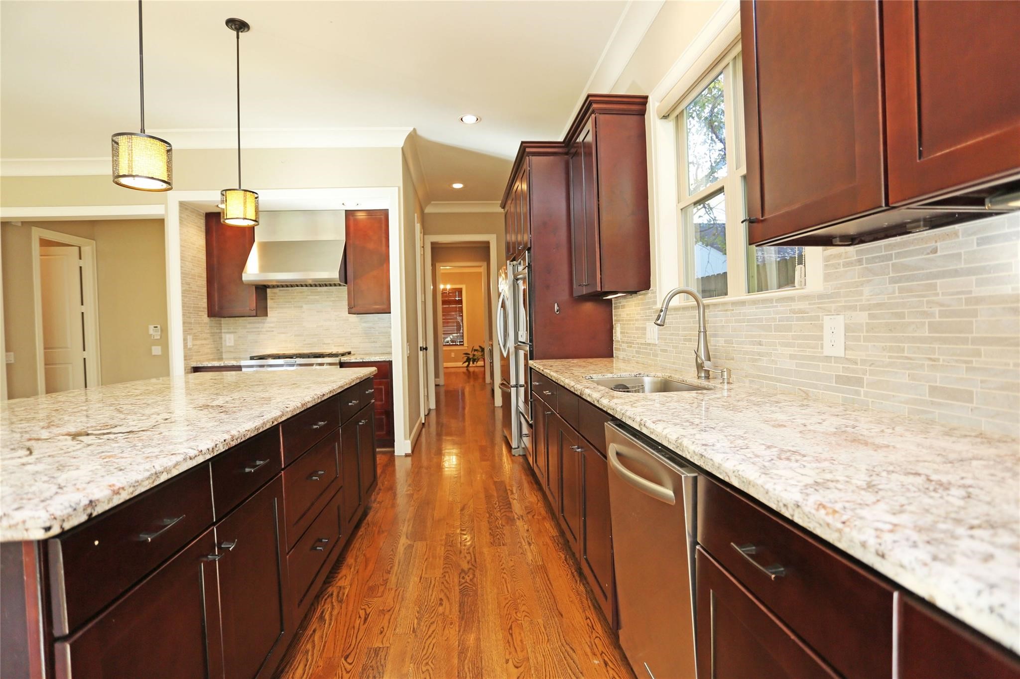 1611 Wakefield Drive Property Photo 7