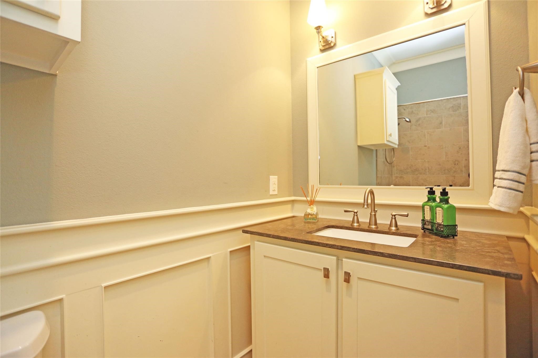1611 Wakefield Drive Property Photo 13