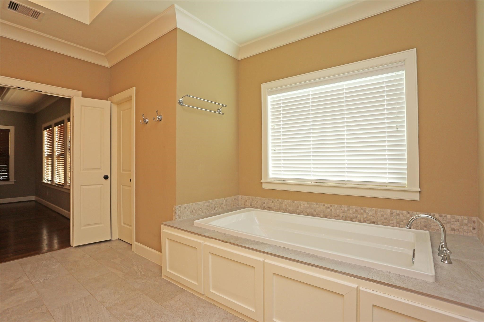 1611 Wakefield Drive Property Photo 19