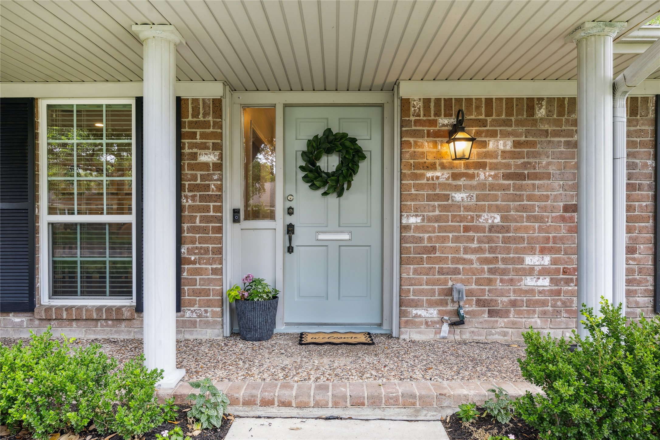 10714 Piping Rock Lane Property Photo 7
