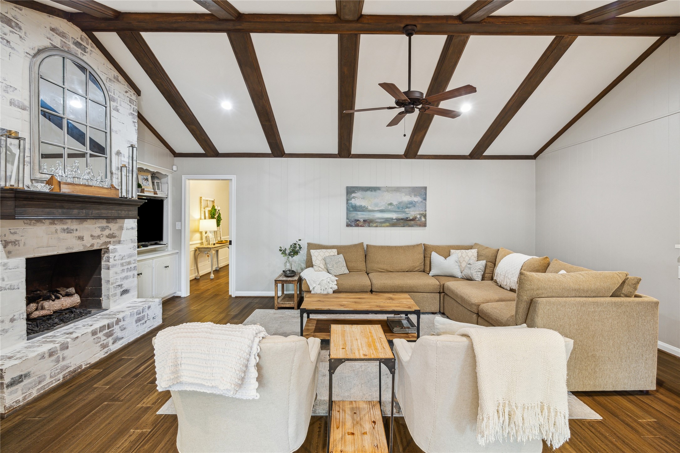 10714 Piping Rock Lane Property Photo 12