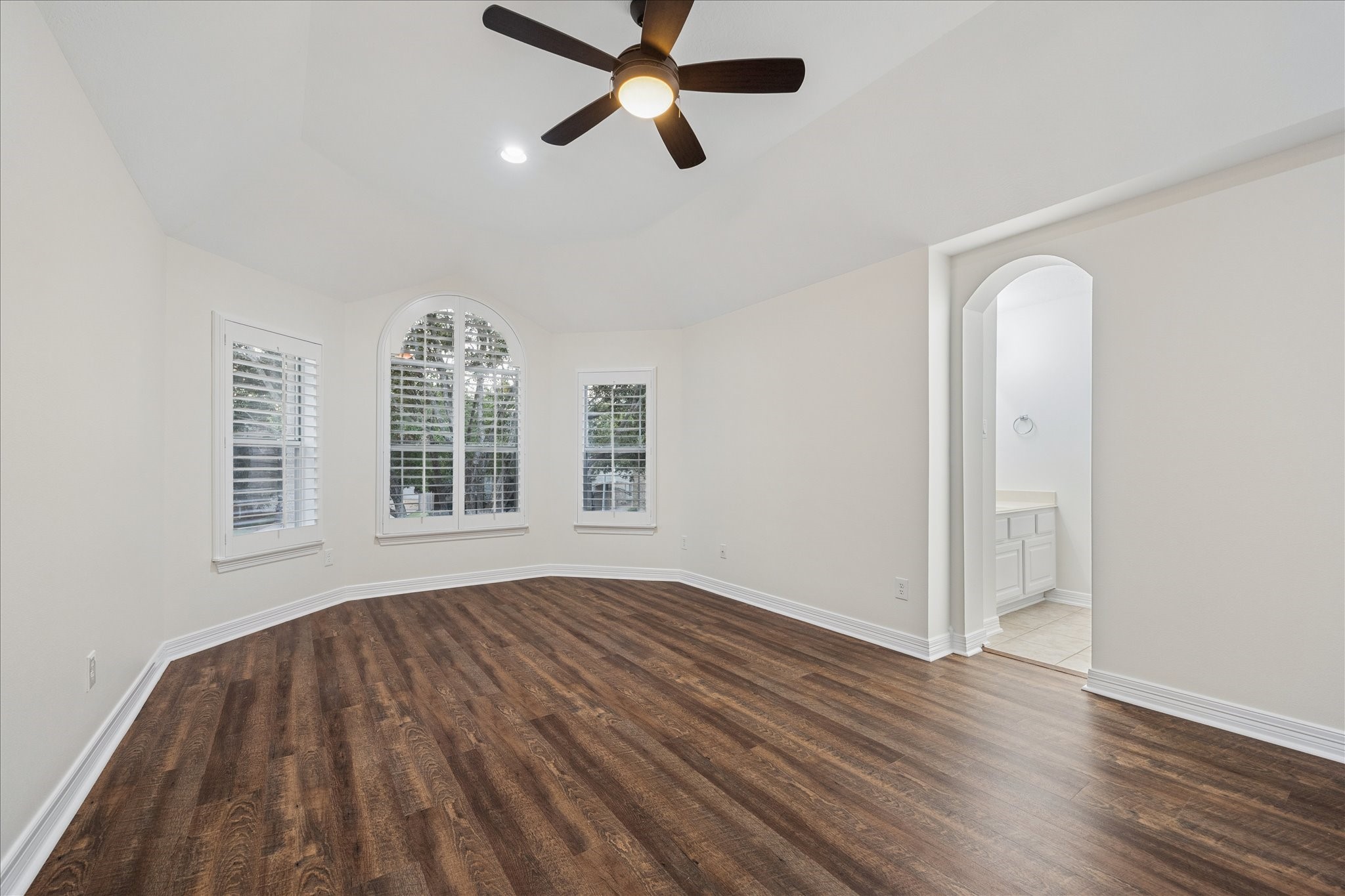 3407 Mystic Port Court Property Photo 28