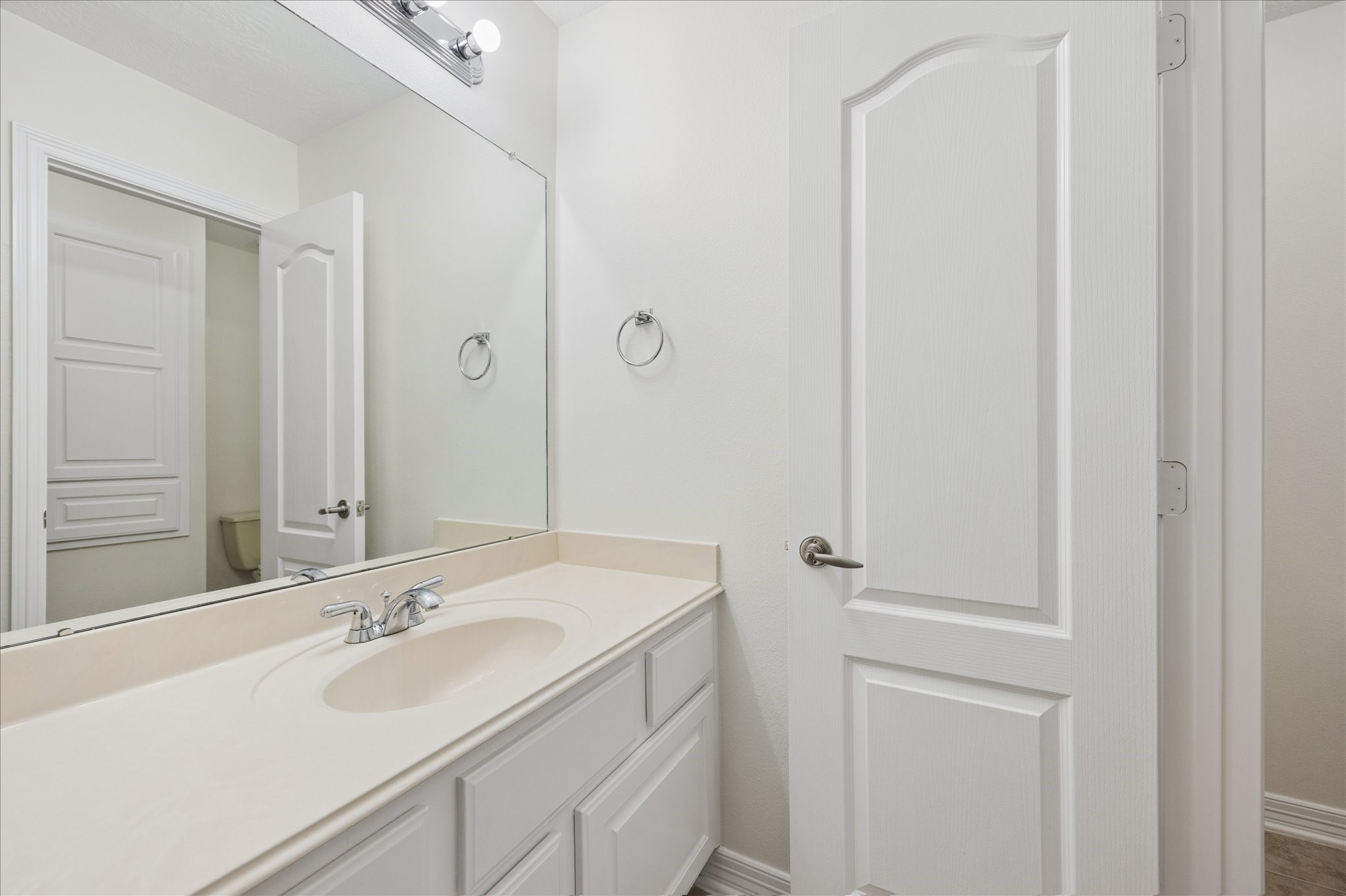 3407 Mystic Port Court Property Photo 29
