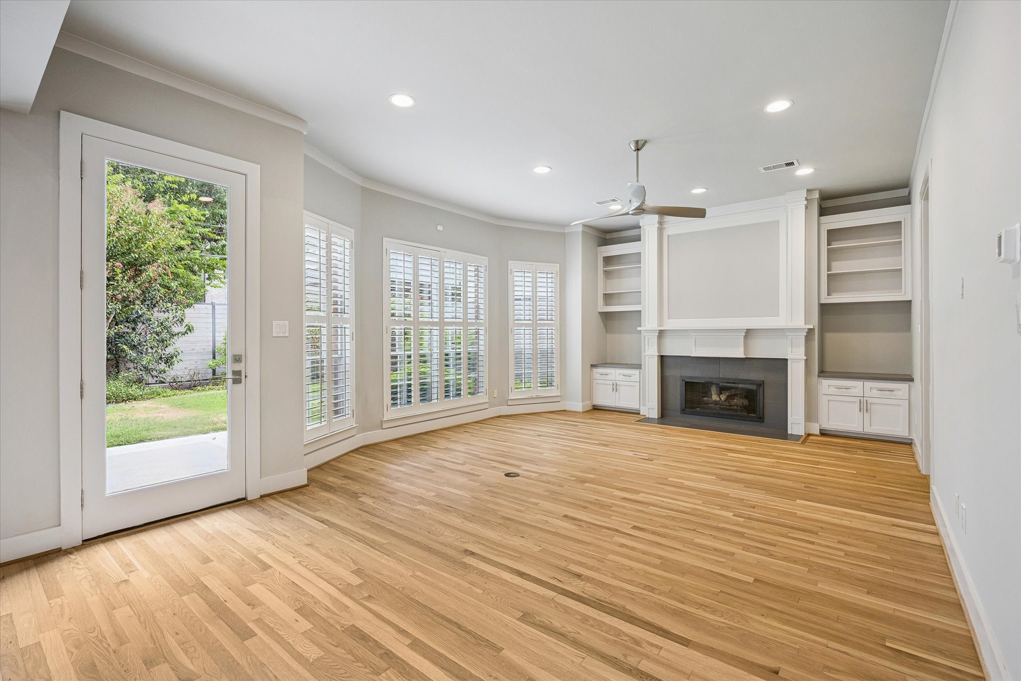 2514 Mcclendon Street Property Photo 8