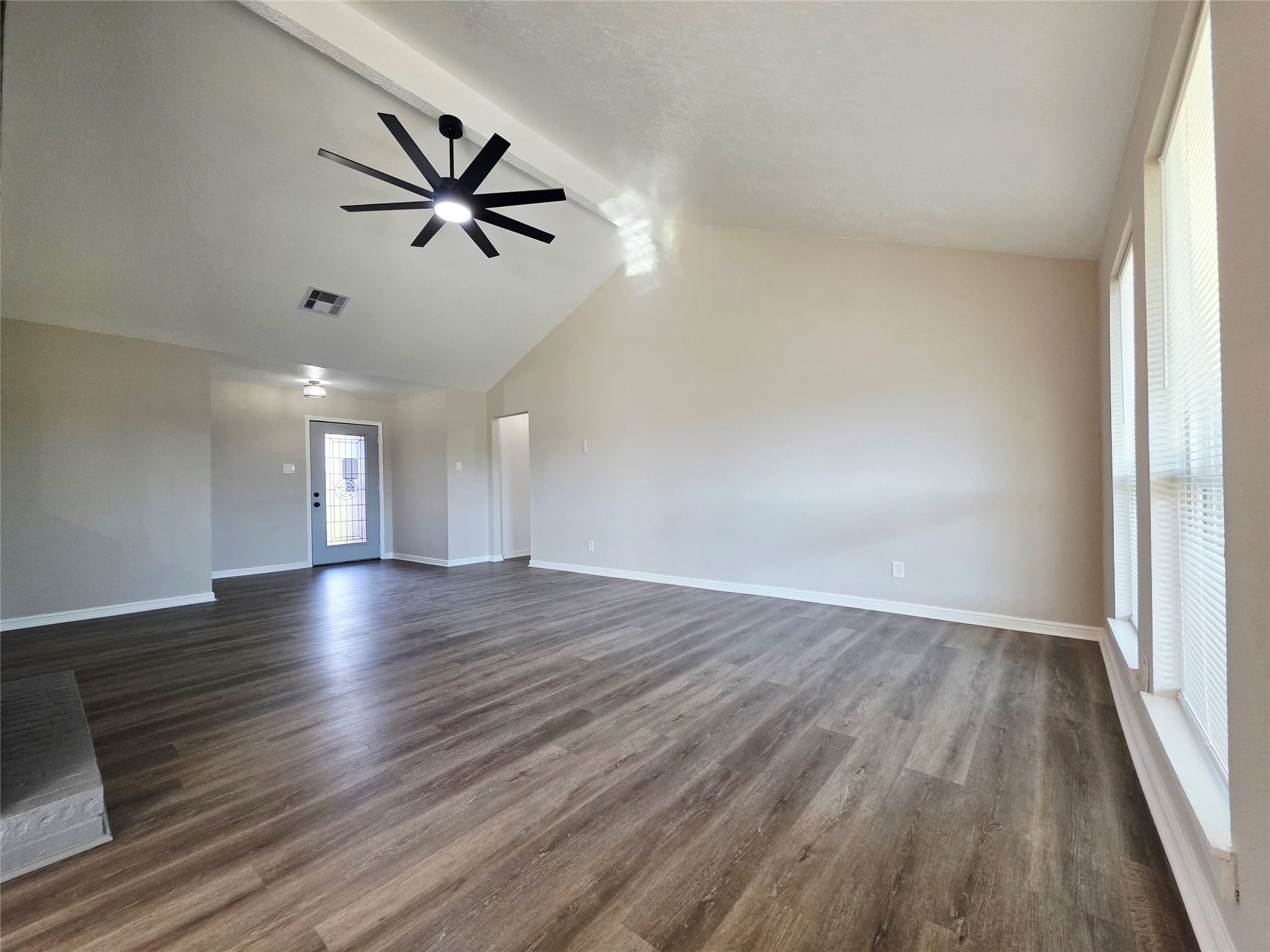 3012 Briar Drive Property Photo 5