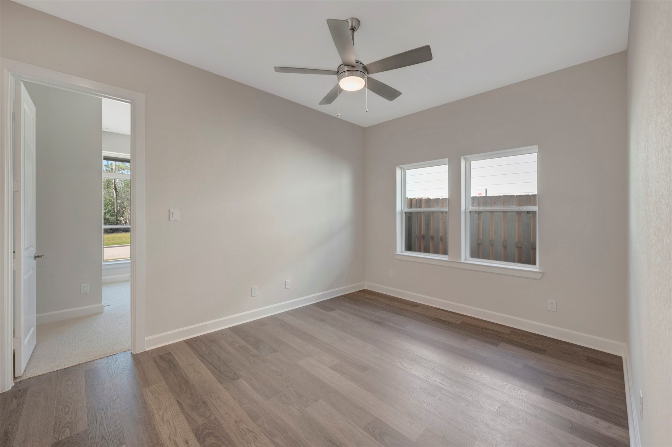 1728 Howler Way Property Photo 11