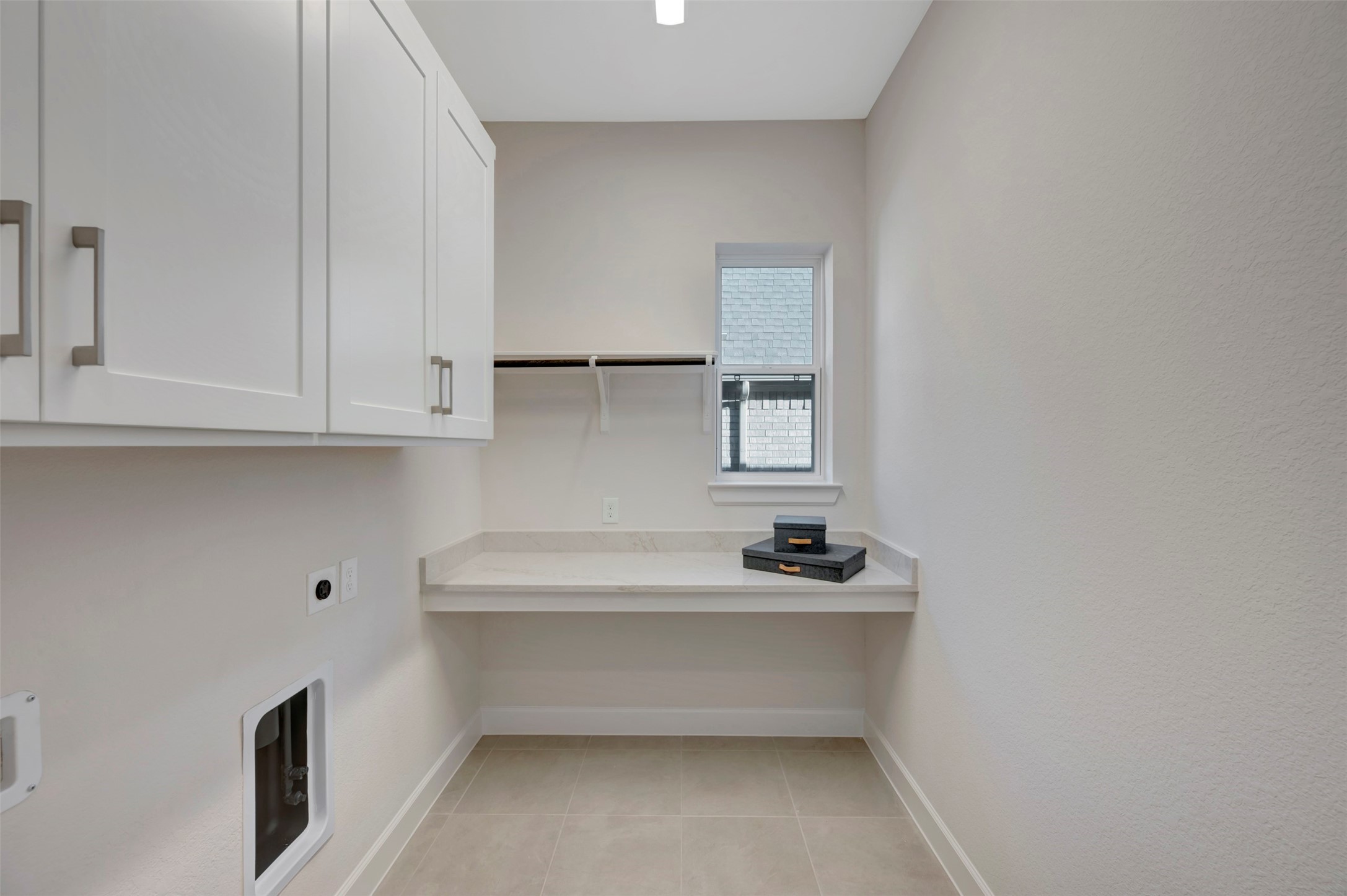1728 Howler Way Property Photo 15