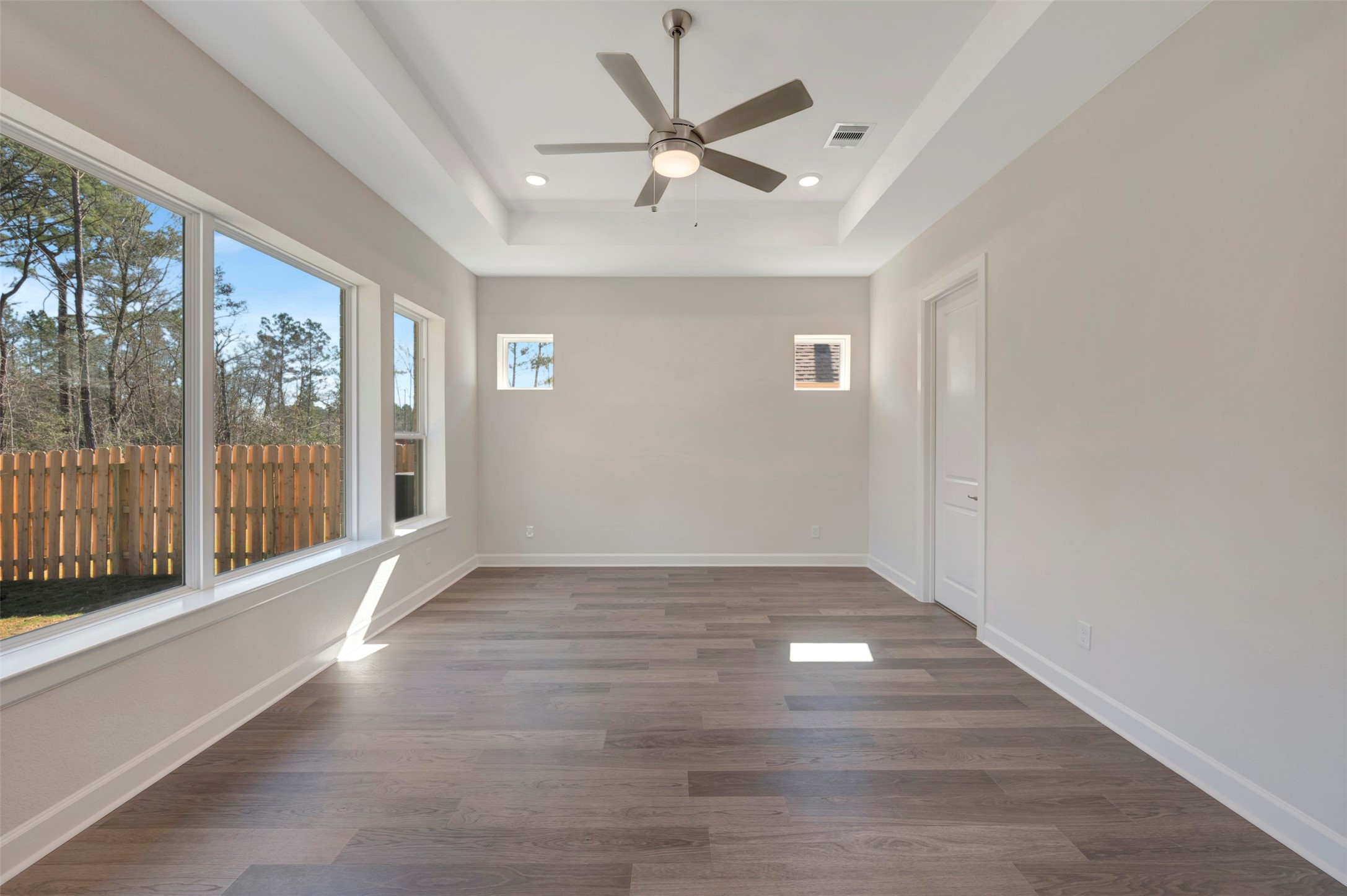 1728 Howler Way Property Photo 28