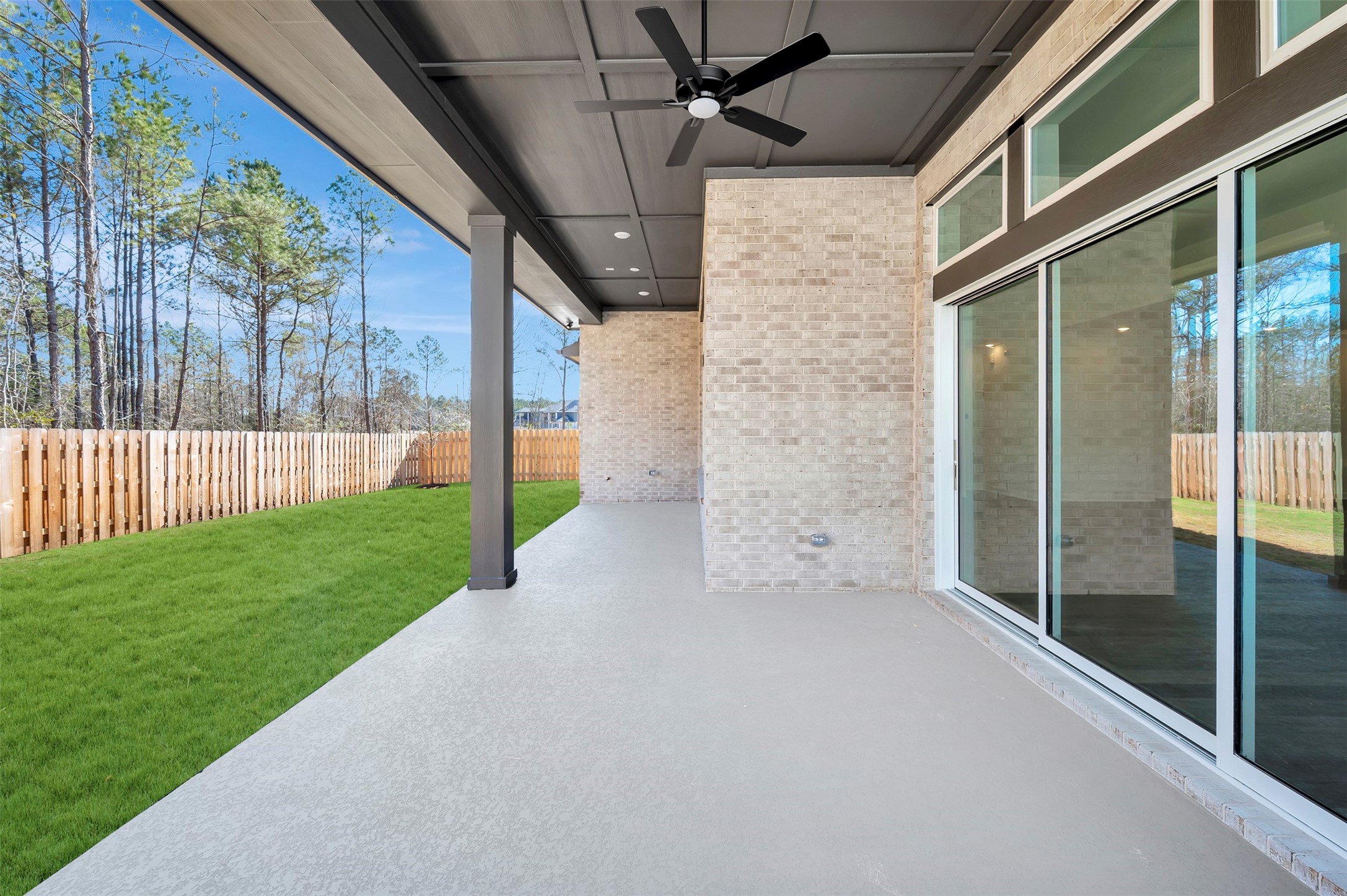 1728 Howler Way Property Photo 33