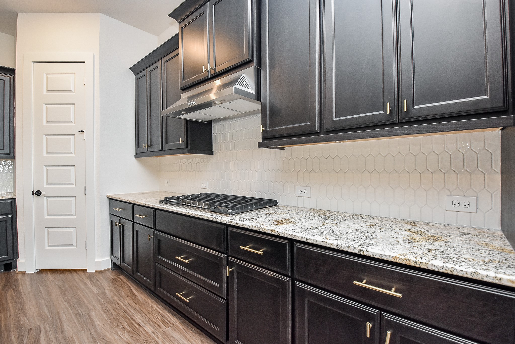 7622 Ridgeside Drive Property Photo 8