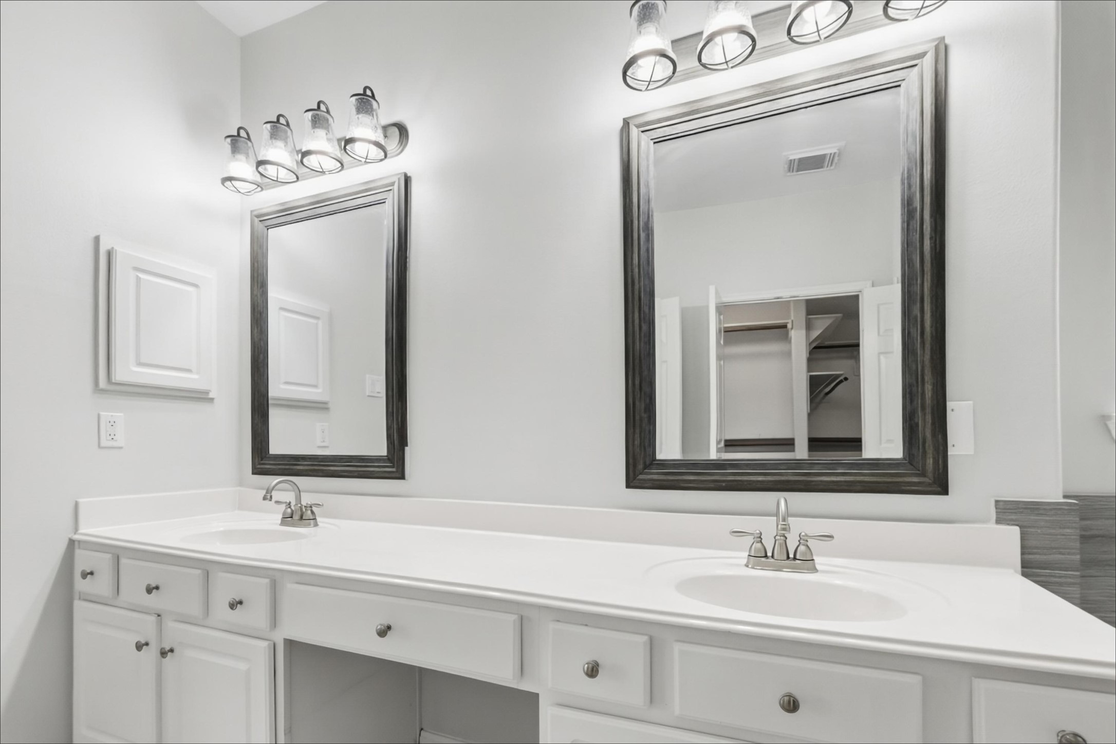 10803 Lake Riata Lane Property Photo 13
