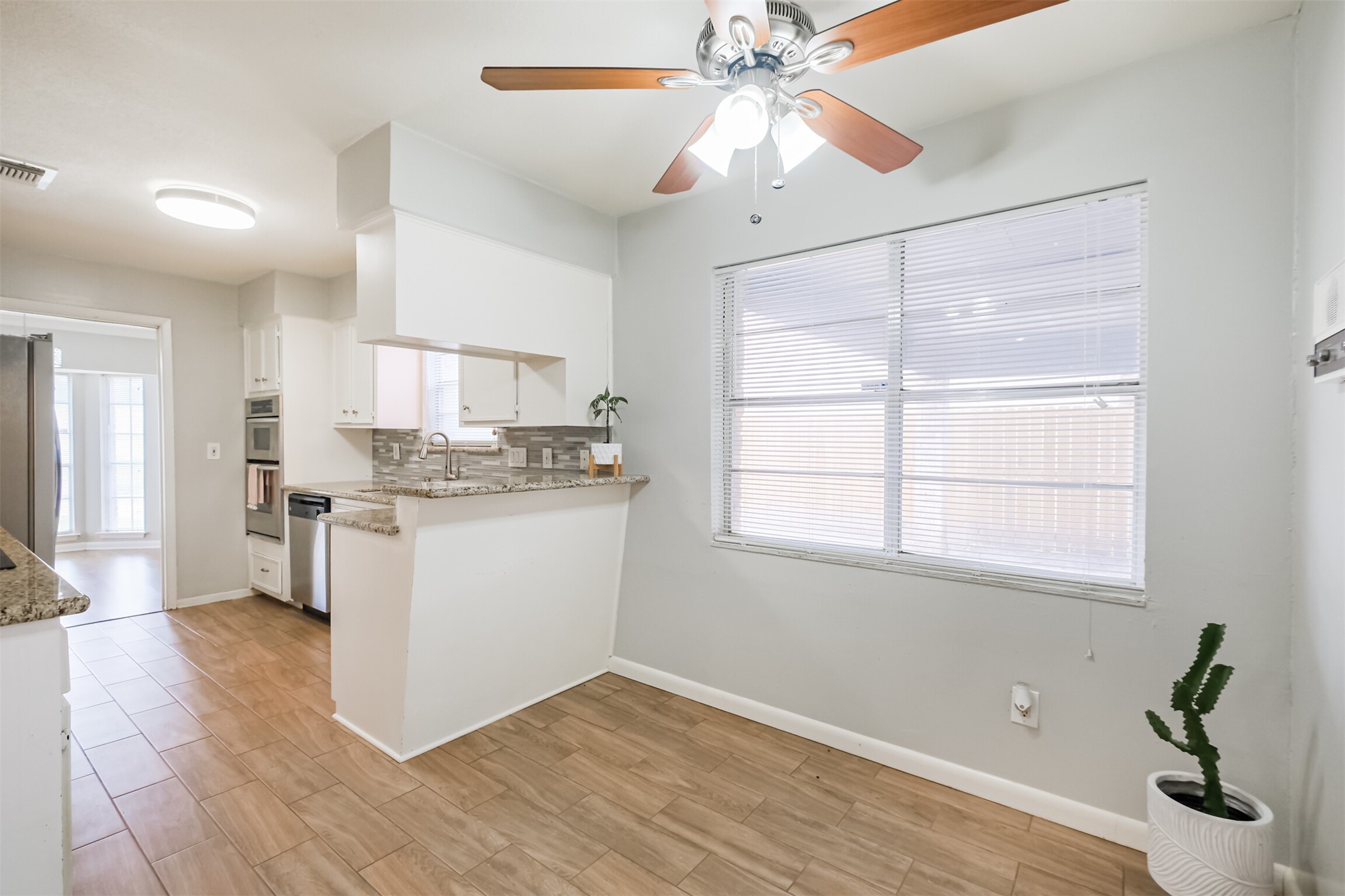 2326 Bright Meadows Drive Property Photo 15