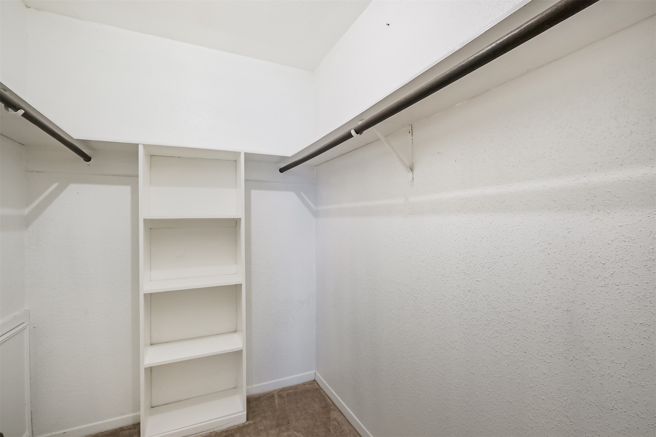 2326 Bright Meadows Drive Property Photo 20