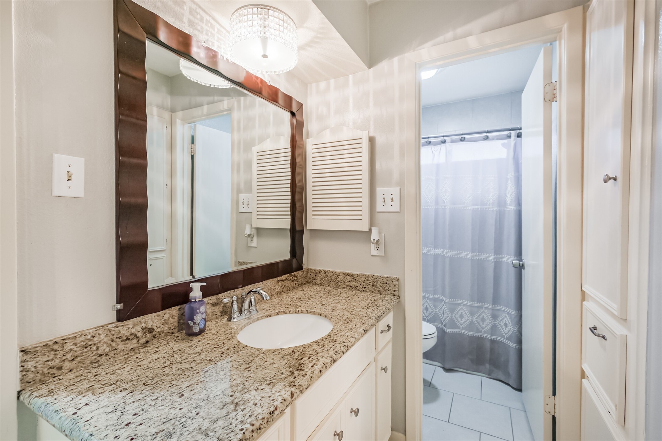 2326 Bright Meadows Drive Property Photo 21