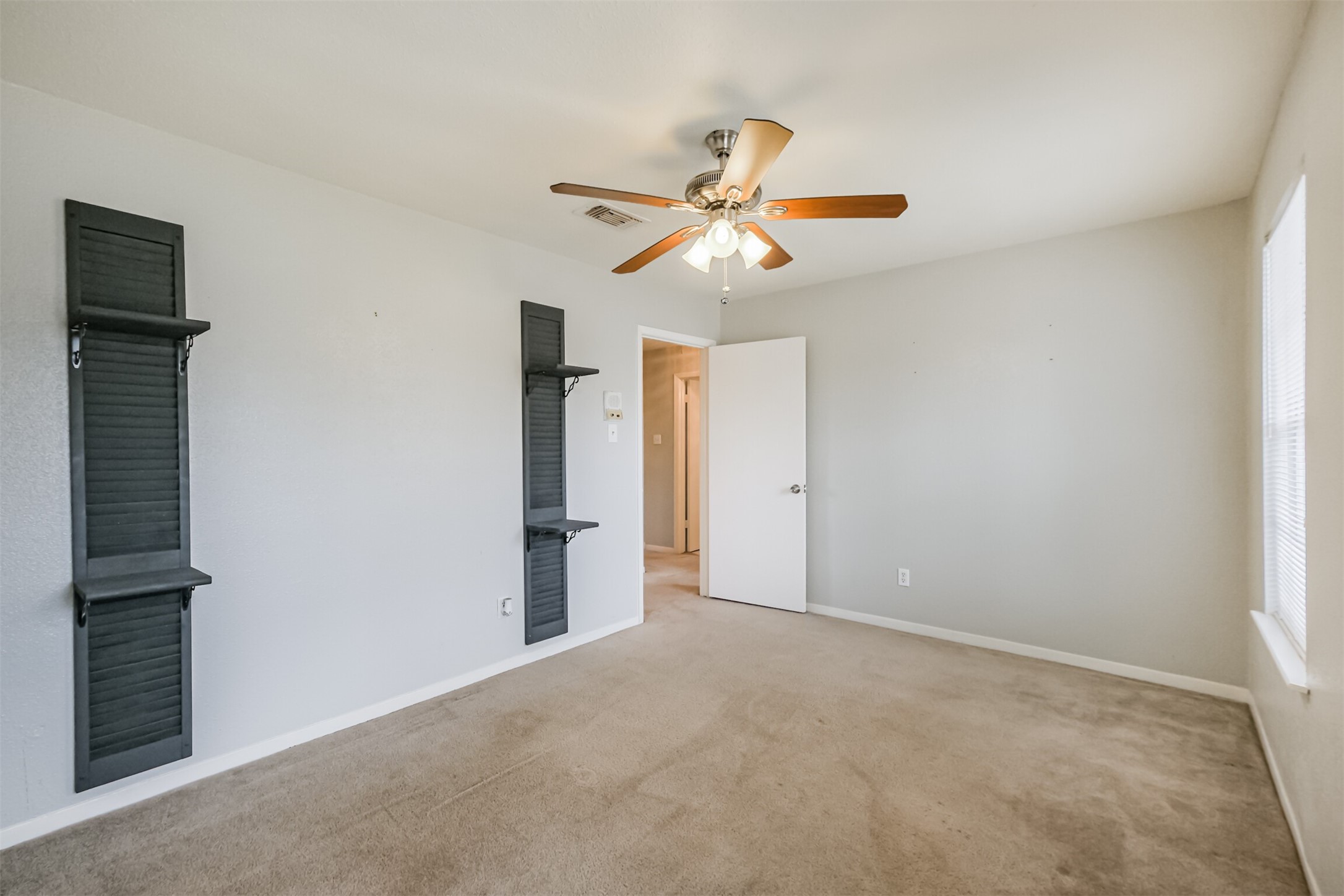2326 Bright Meadows Drive Property Photo 25