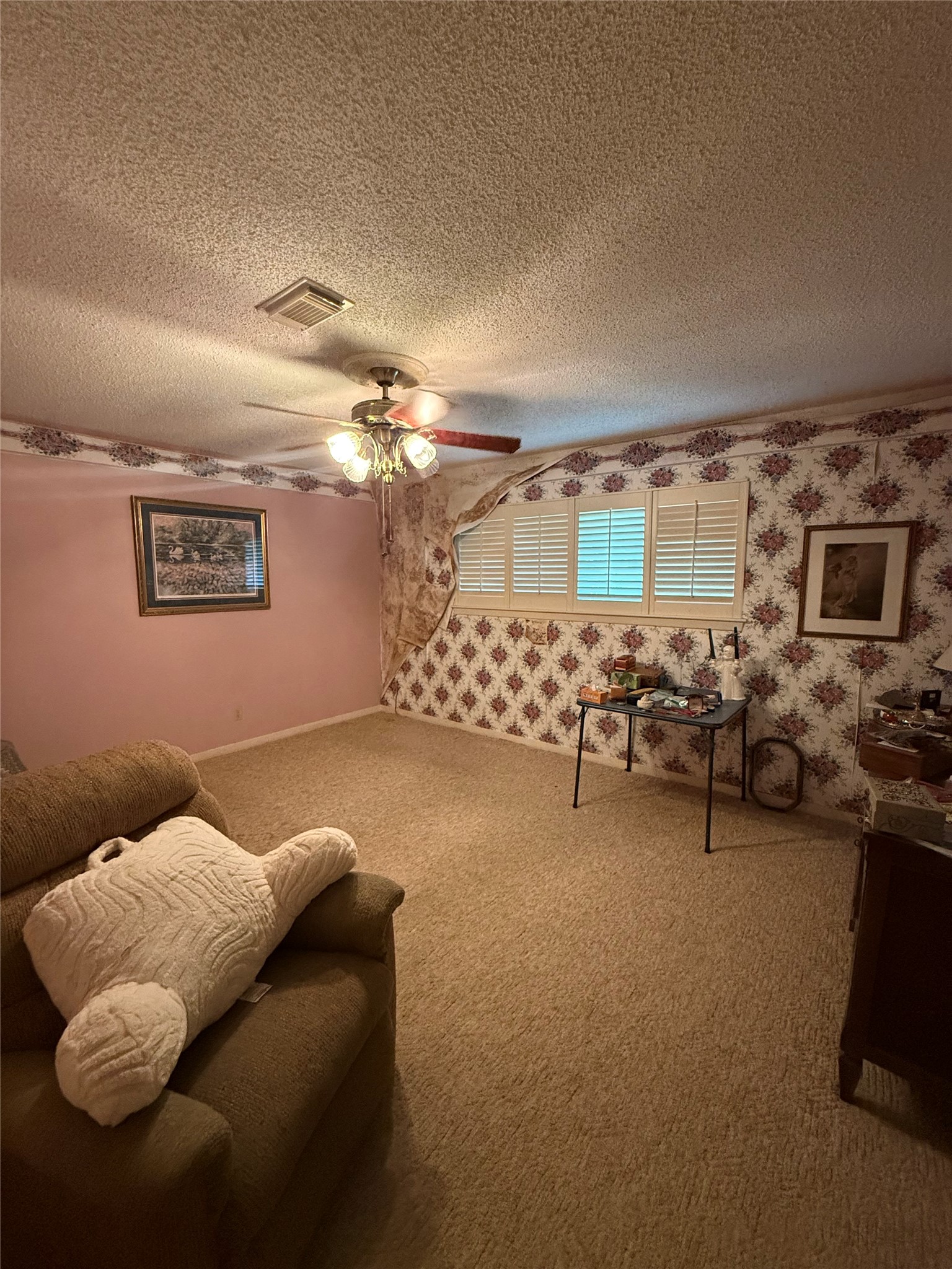 309 Linden Lane Property Photo 4