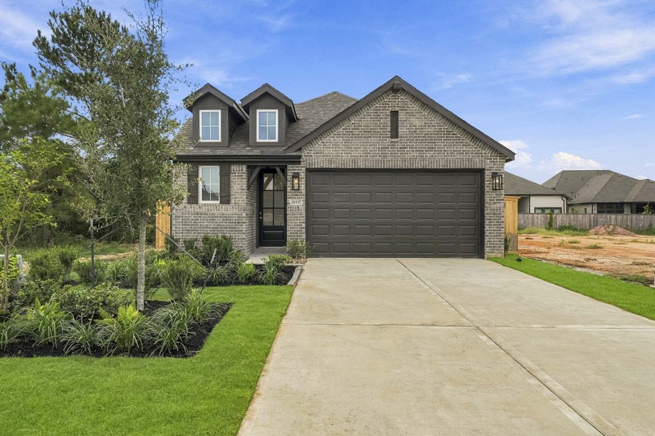 26335 Golden Pass Loop Property Photo 1