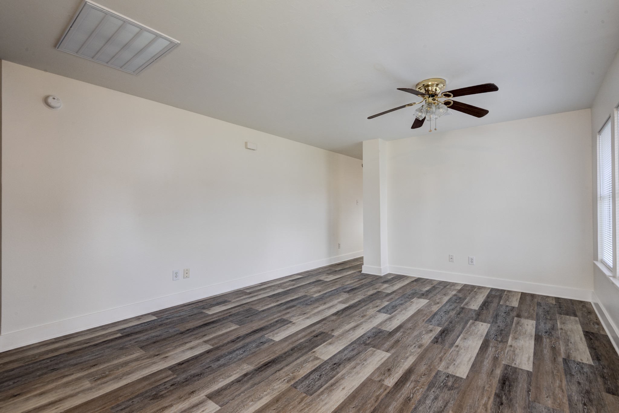 9622 Farrell Drive Property Photo 4