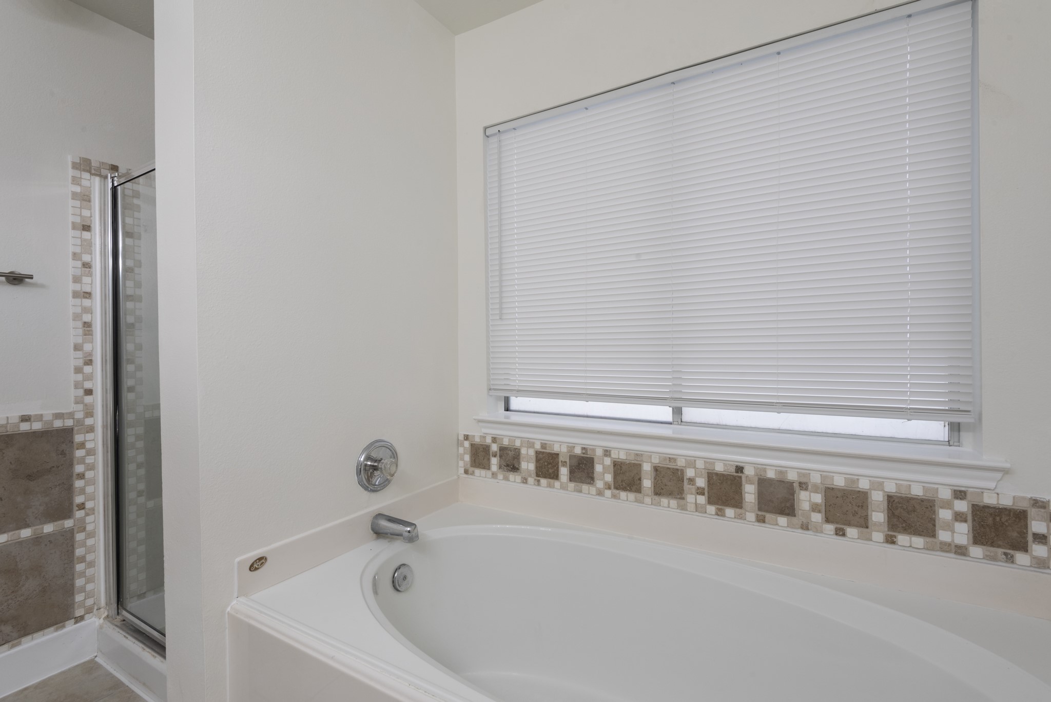 9622 Farrell Drive Property Photo 14