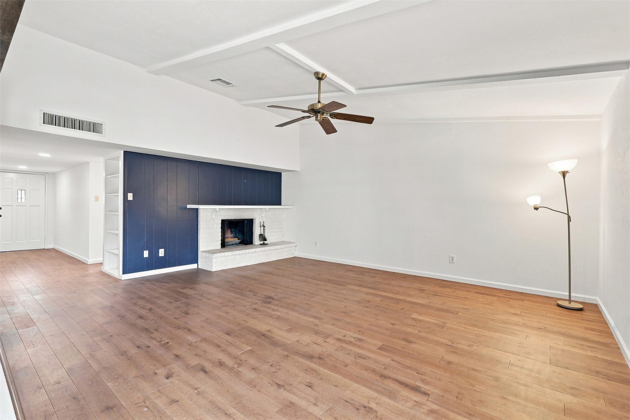 15427 Empanada Drive Property Photo 4