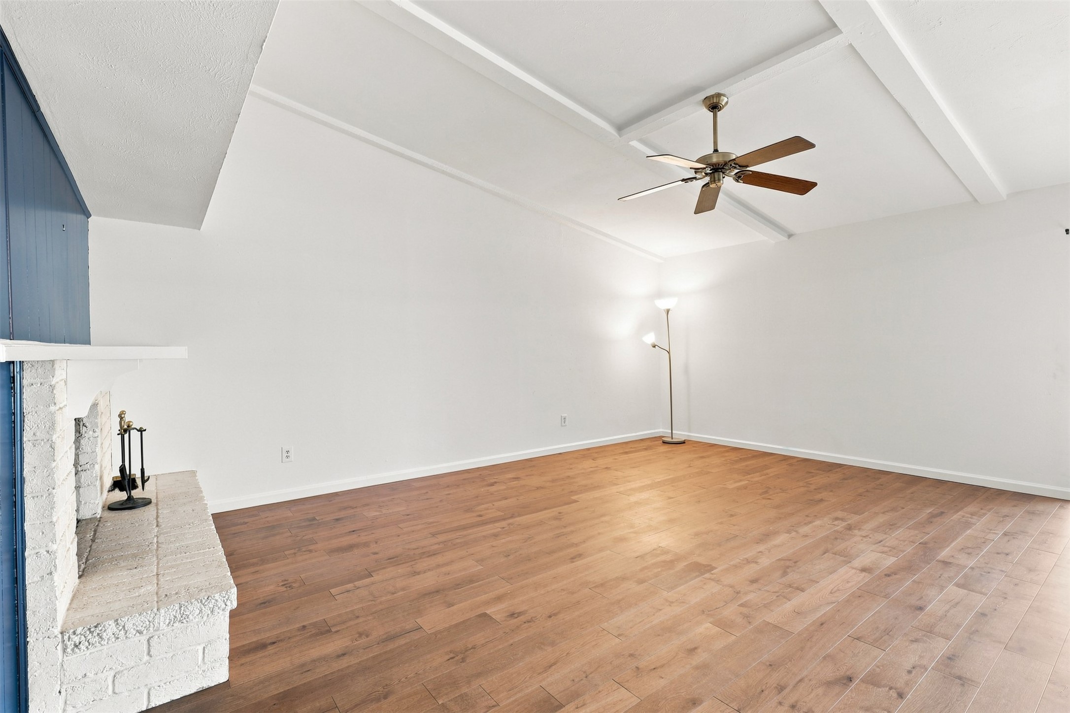 15427 Empanada Drive Property Photo 5