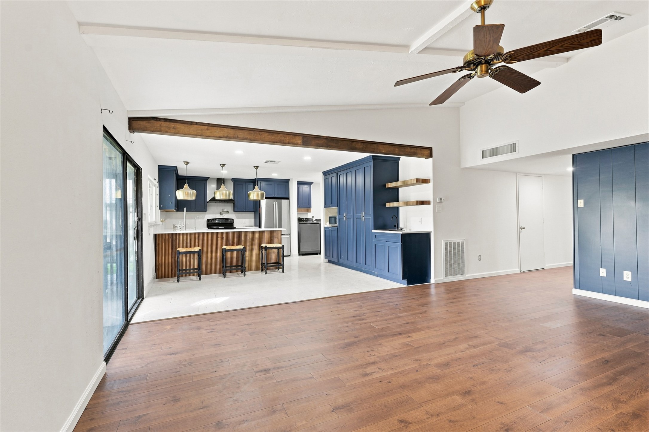 15427 Empanada Drive Property Photo 7