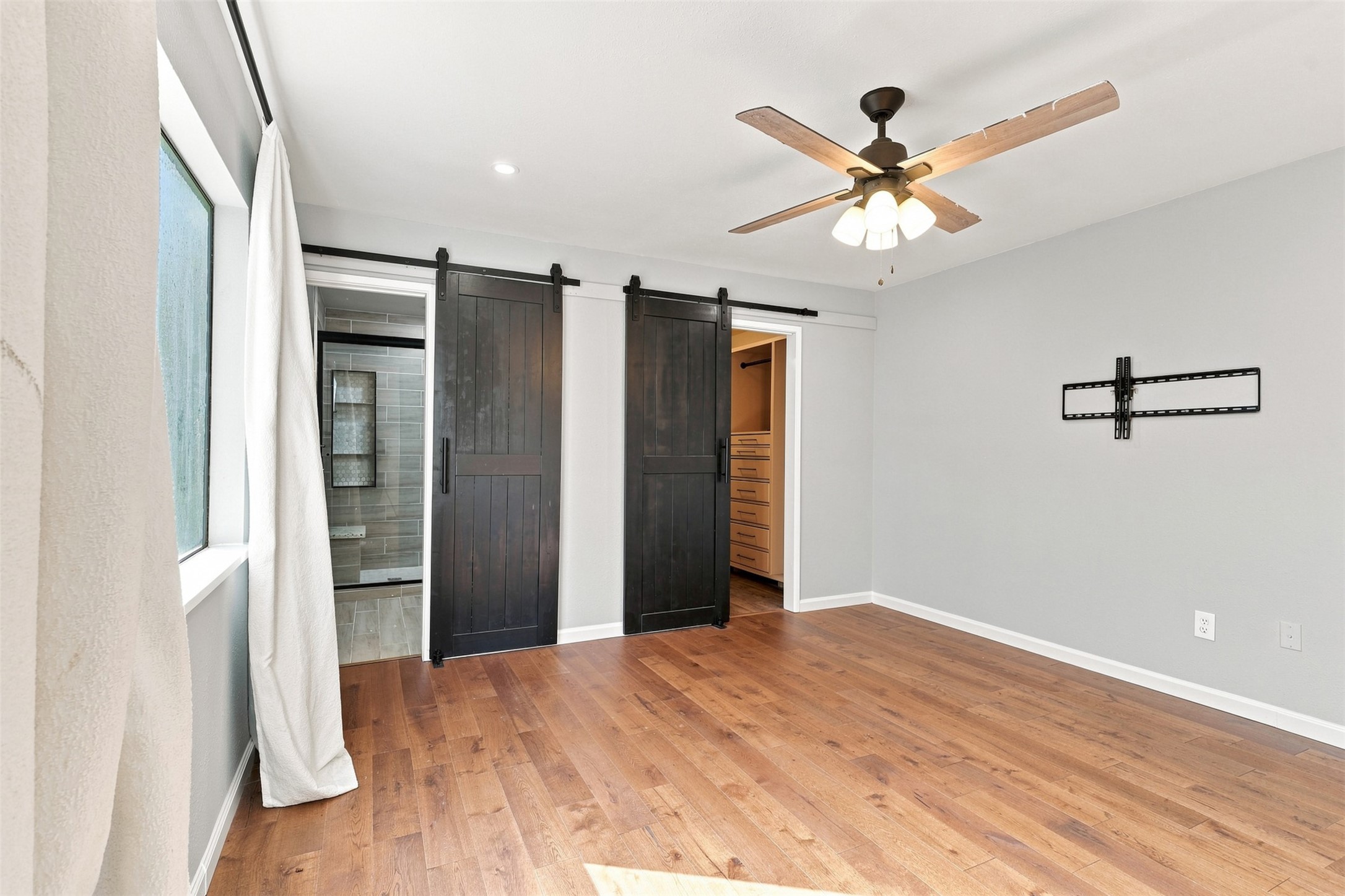 15427 Empanada Drive Property Photo 14