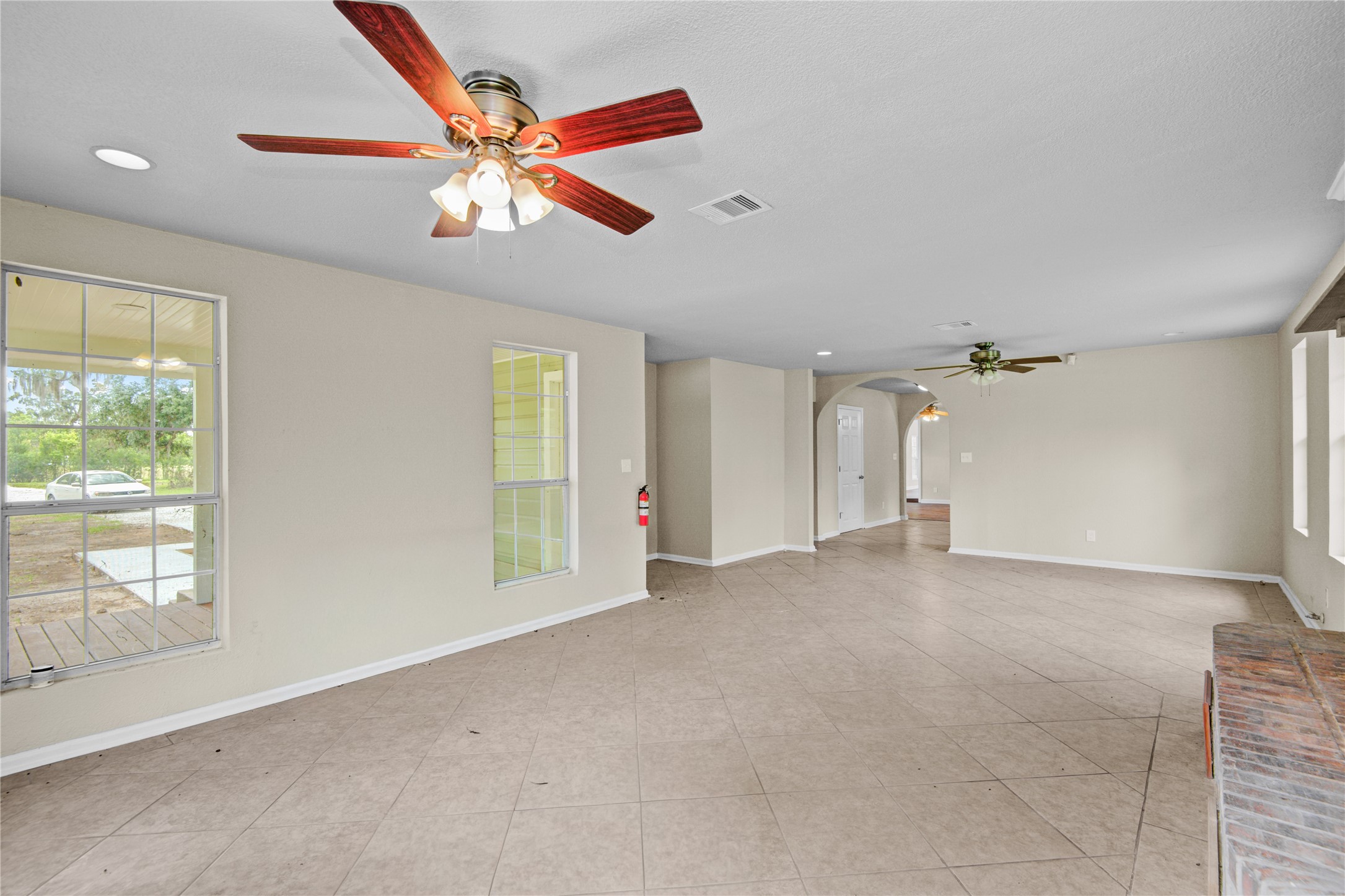 10300 County Road 321 Property Photo 9