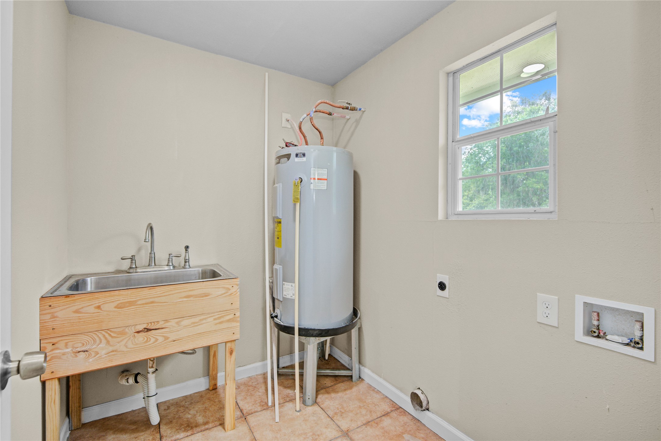 10300 County Road 321 Property Photo 17