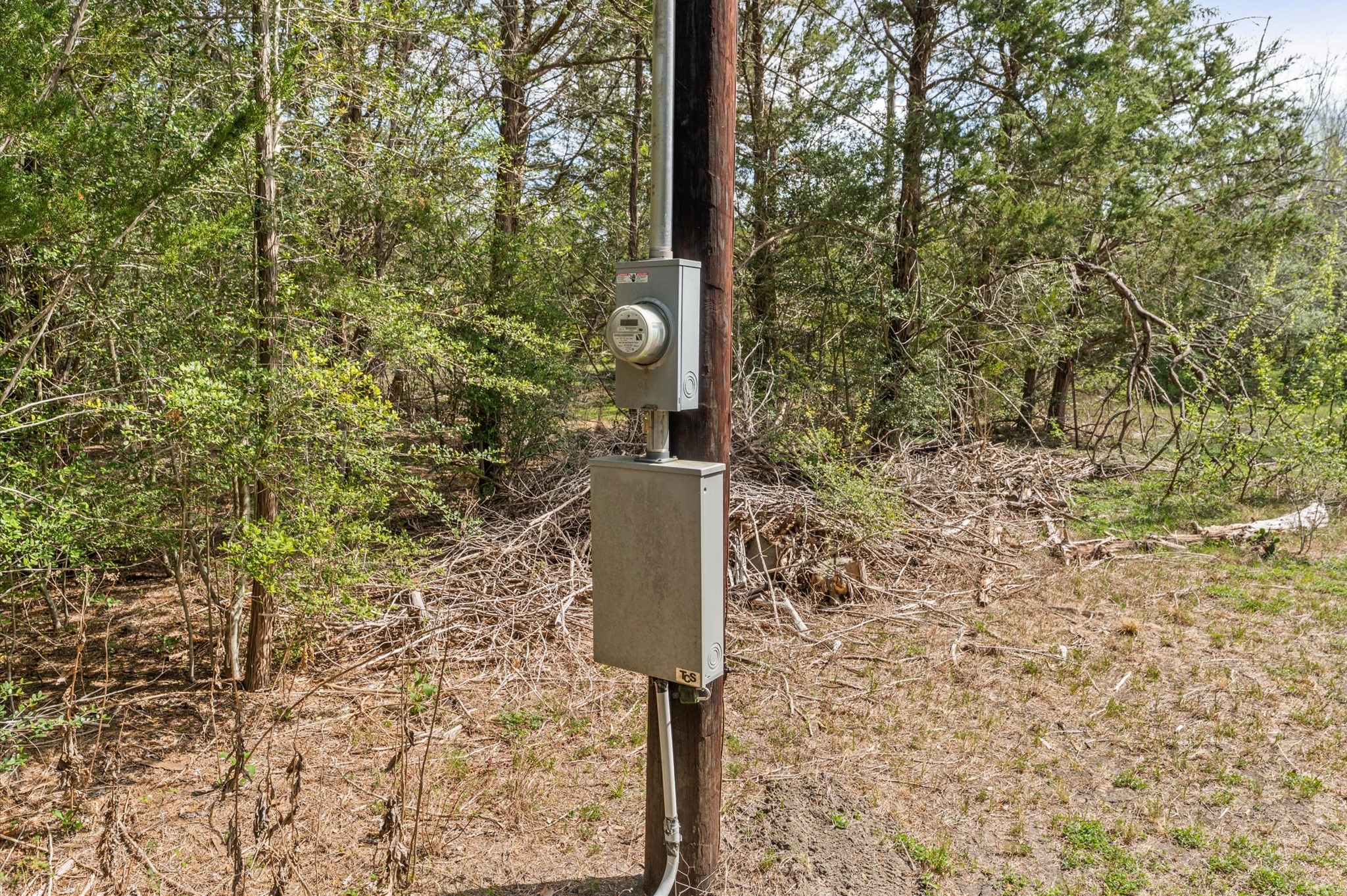1221 Abel Road Property Photo 4