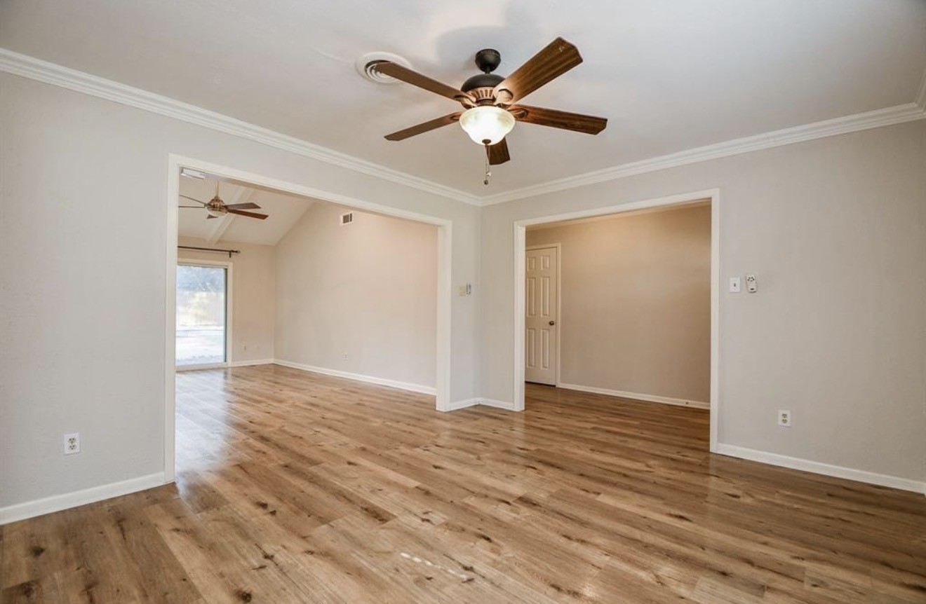 10706 Inwood Drive Property Photo 6